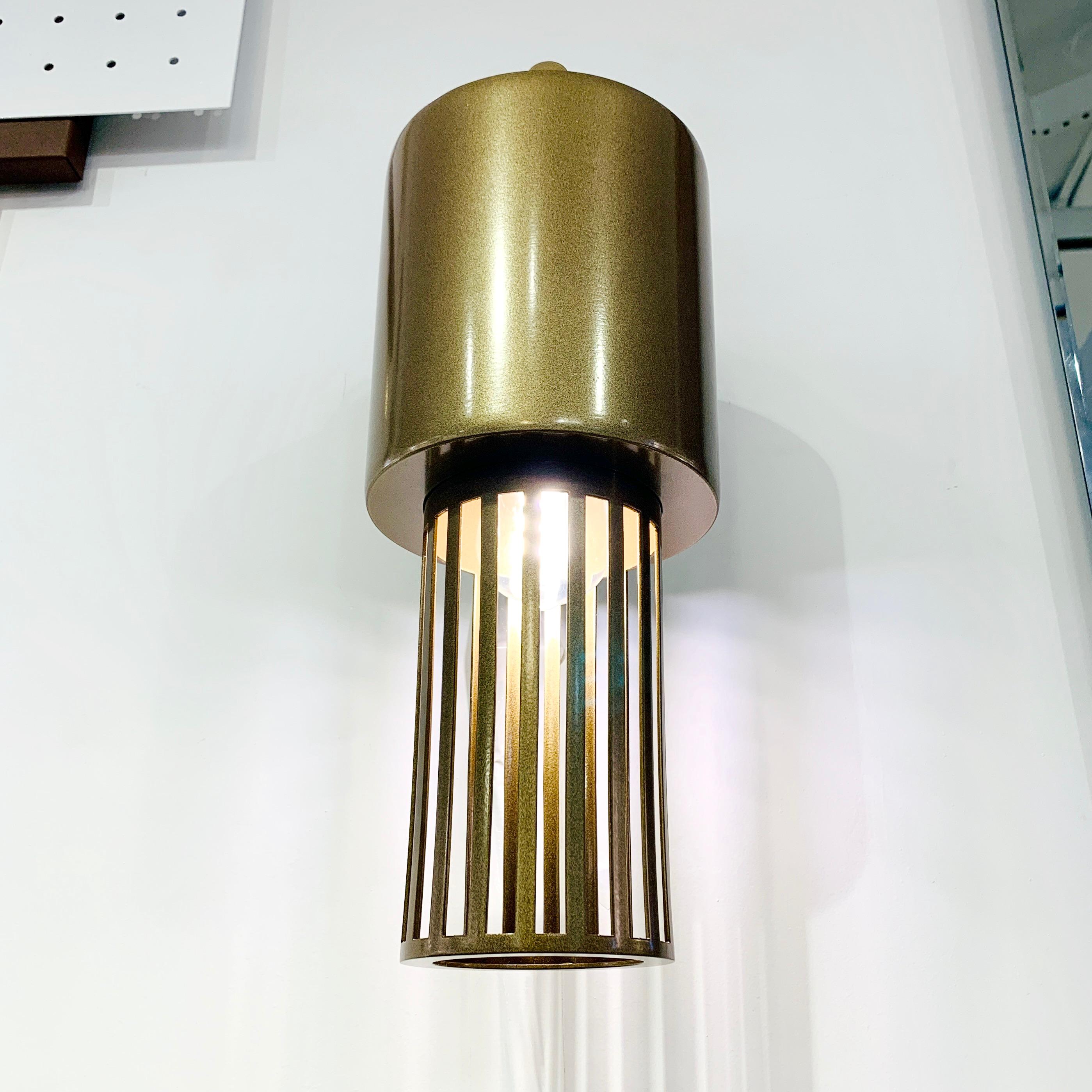 Contemporary Modern Italian Design Futurist Tubular Bronze Finish Steel Sconce For Sale 8