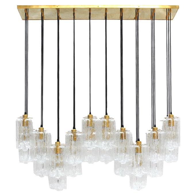 Lámpara de suspensión moderna contemporánea italiana de cristal de Murano y latón en venta