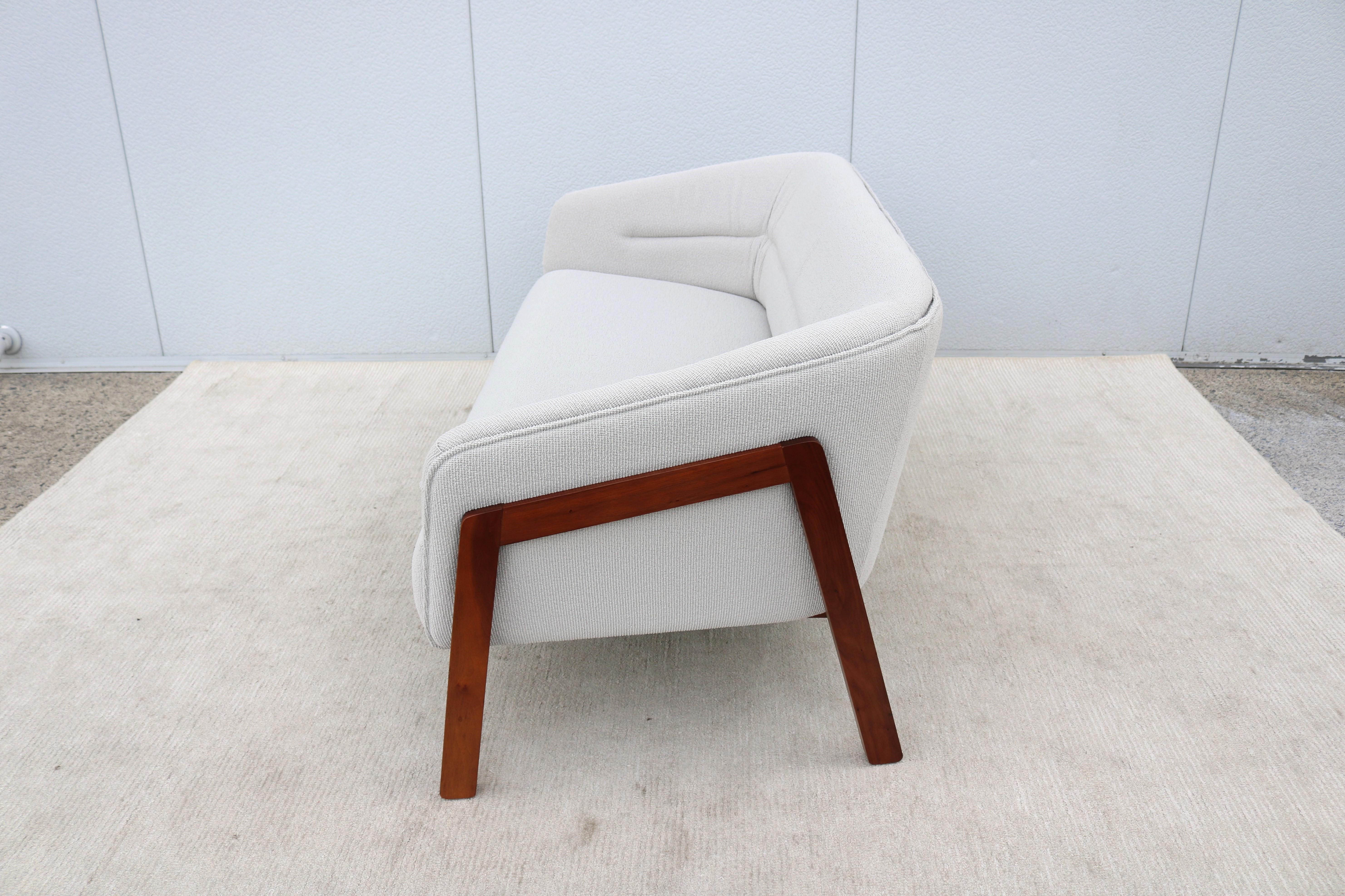 Contemporary Modern Justin Champaign for Jasper Group Indie Two Seat Loveseat en vente 7
