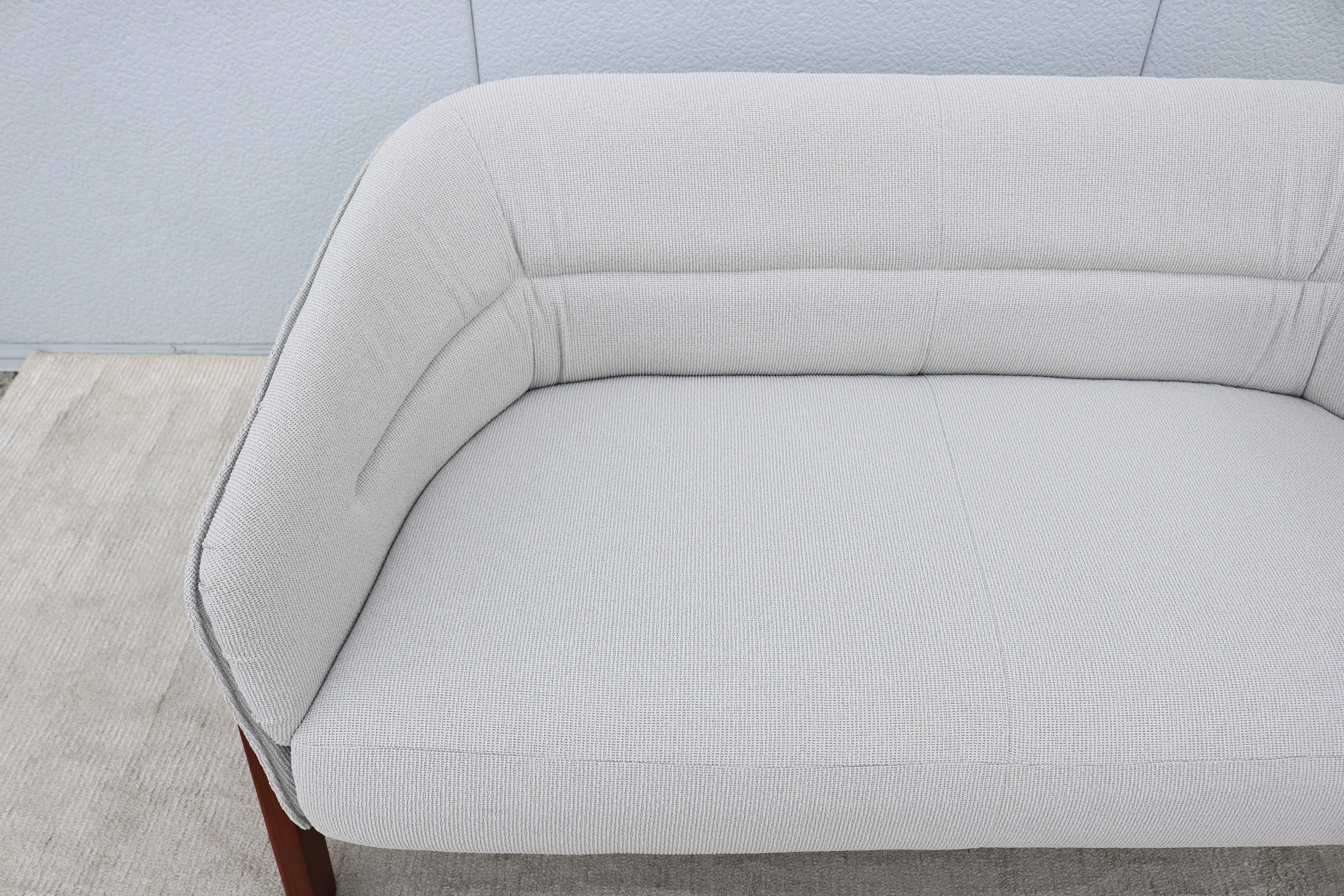 Contemporary Modern Justin Champaign for Jasper Group Indie Two Seat Loveseat en vente 9