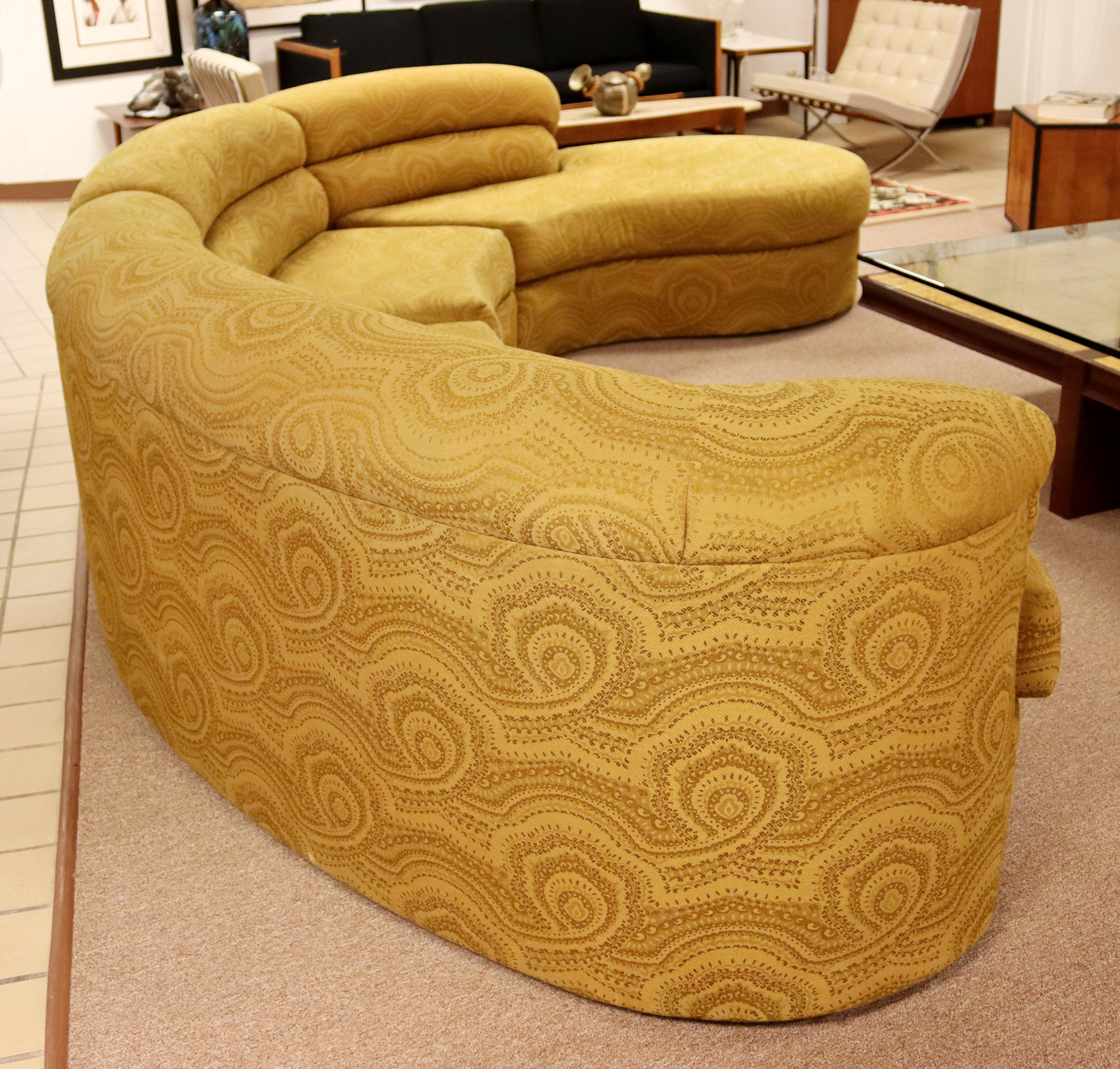 Contemporary Modern Directional Sculptural Serpentine Sofa Sectional, 1980s 1