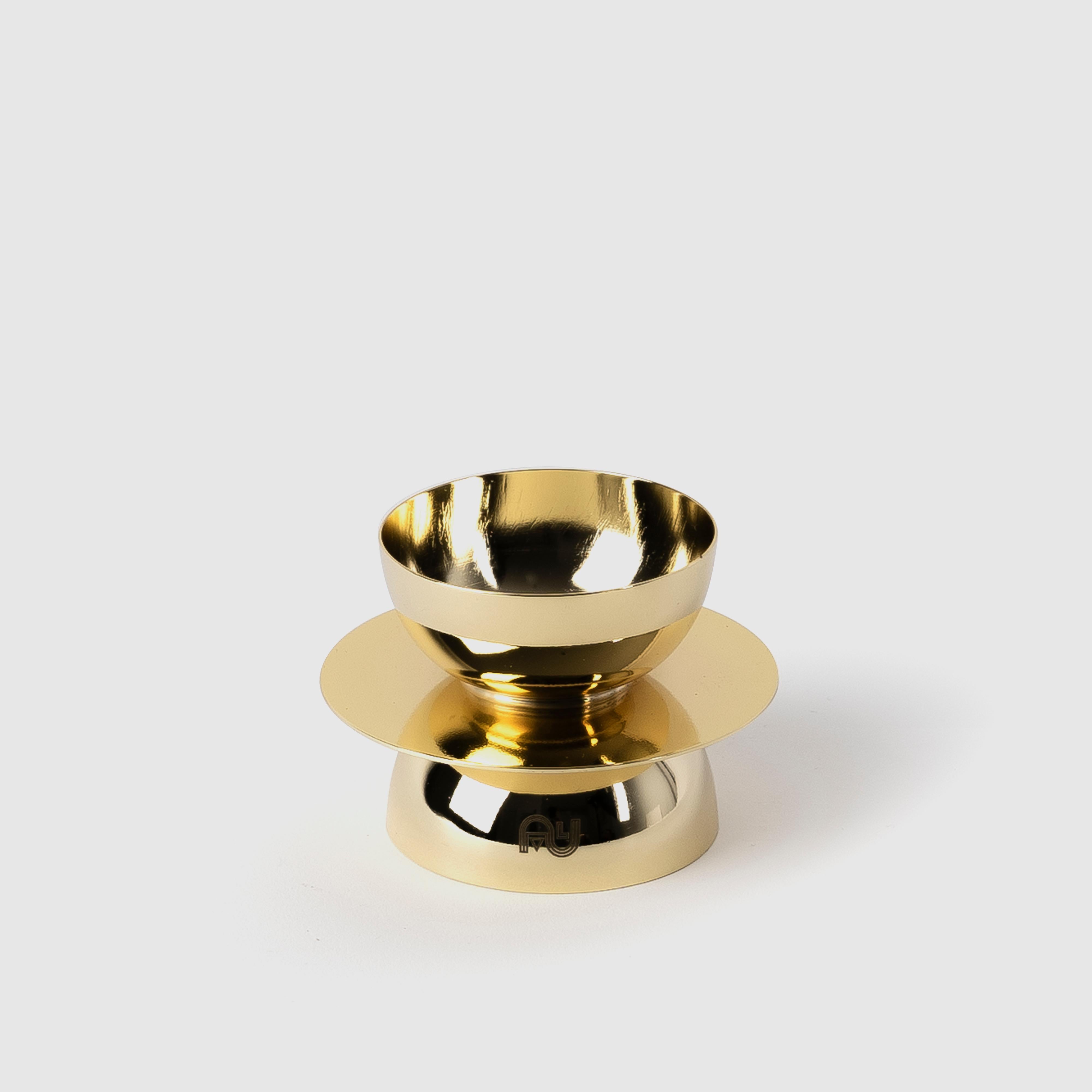 Turkish Contemporary Modern, Kubbe Round Minimal Tealight Holder, Varnished Brass For Sale