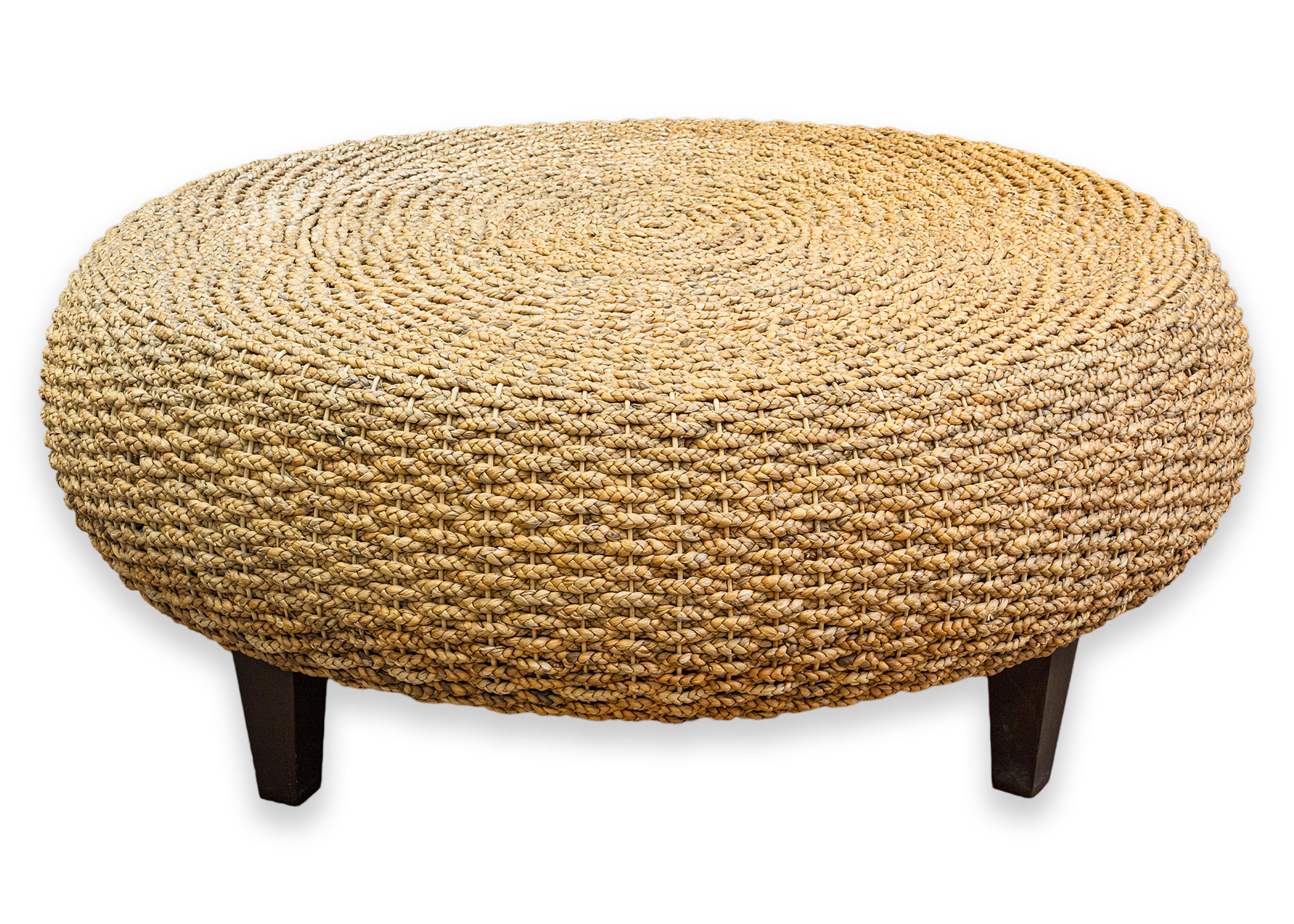 20ième siècle Table basse surdimensionnée contemporaine Modernity Large Round Woven Rattan Ottoman Coffee Table en vente