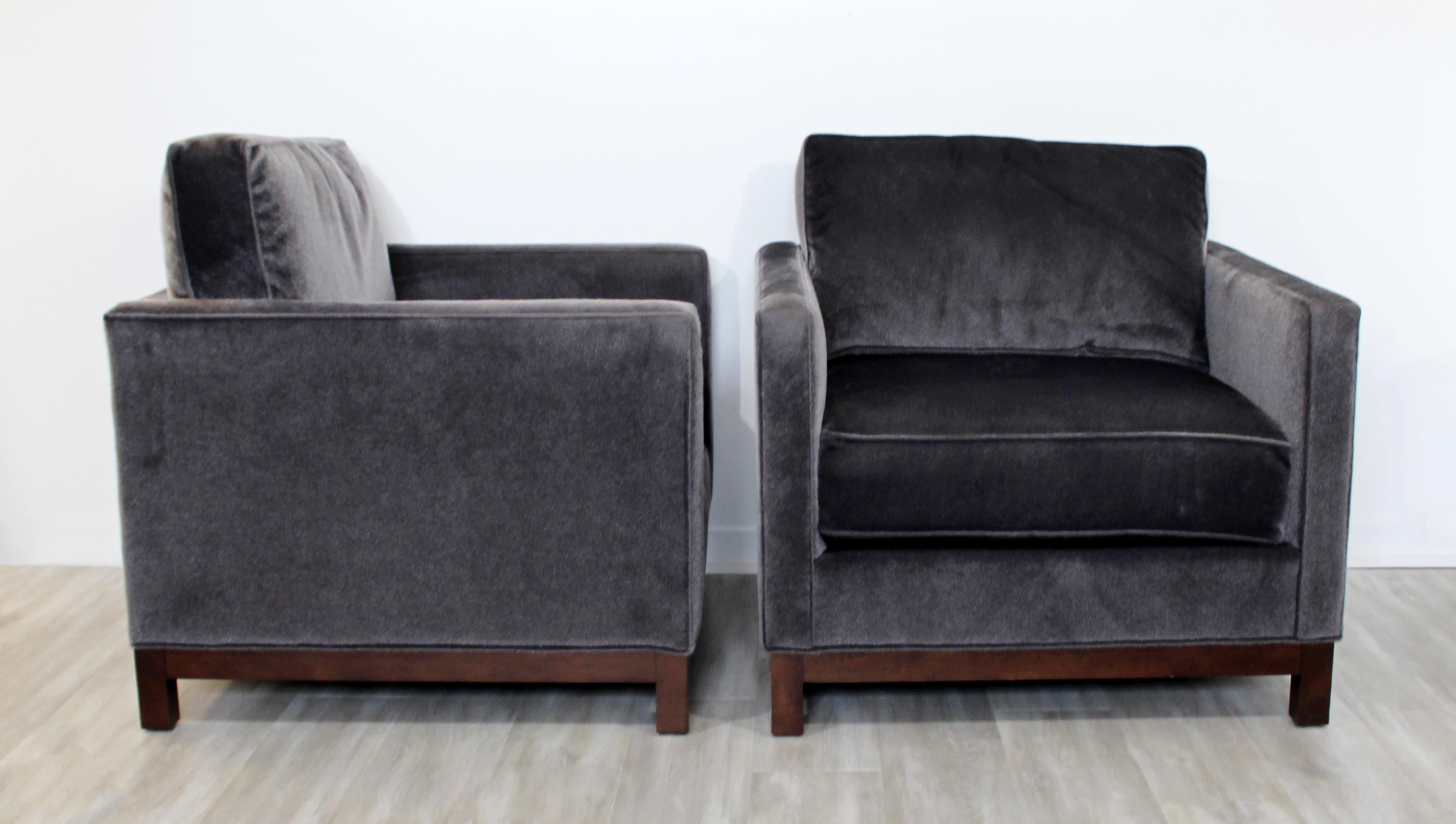Contemporary Modern Lexington Pair of Large Faux Mohair Cube Lounge Armchairs In Good Condition In Keego Harbor, MI