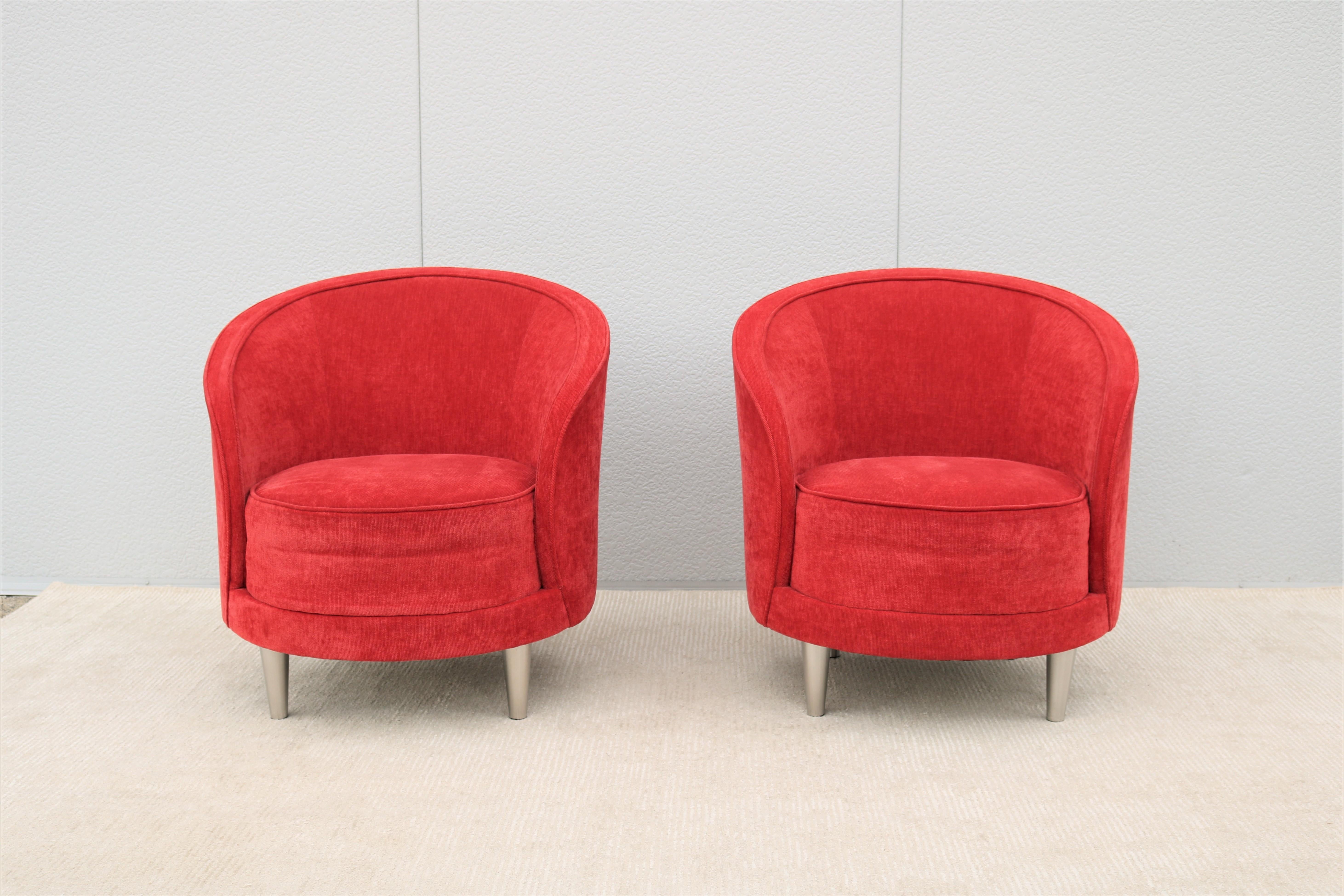 Zeitgenössische moderne Martin Brattrud Kinsale-Loungesessel aus rotem Fass, Paar im Angebot 5