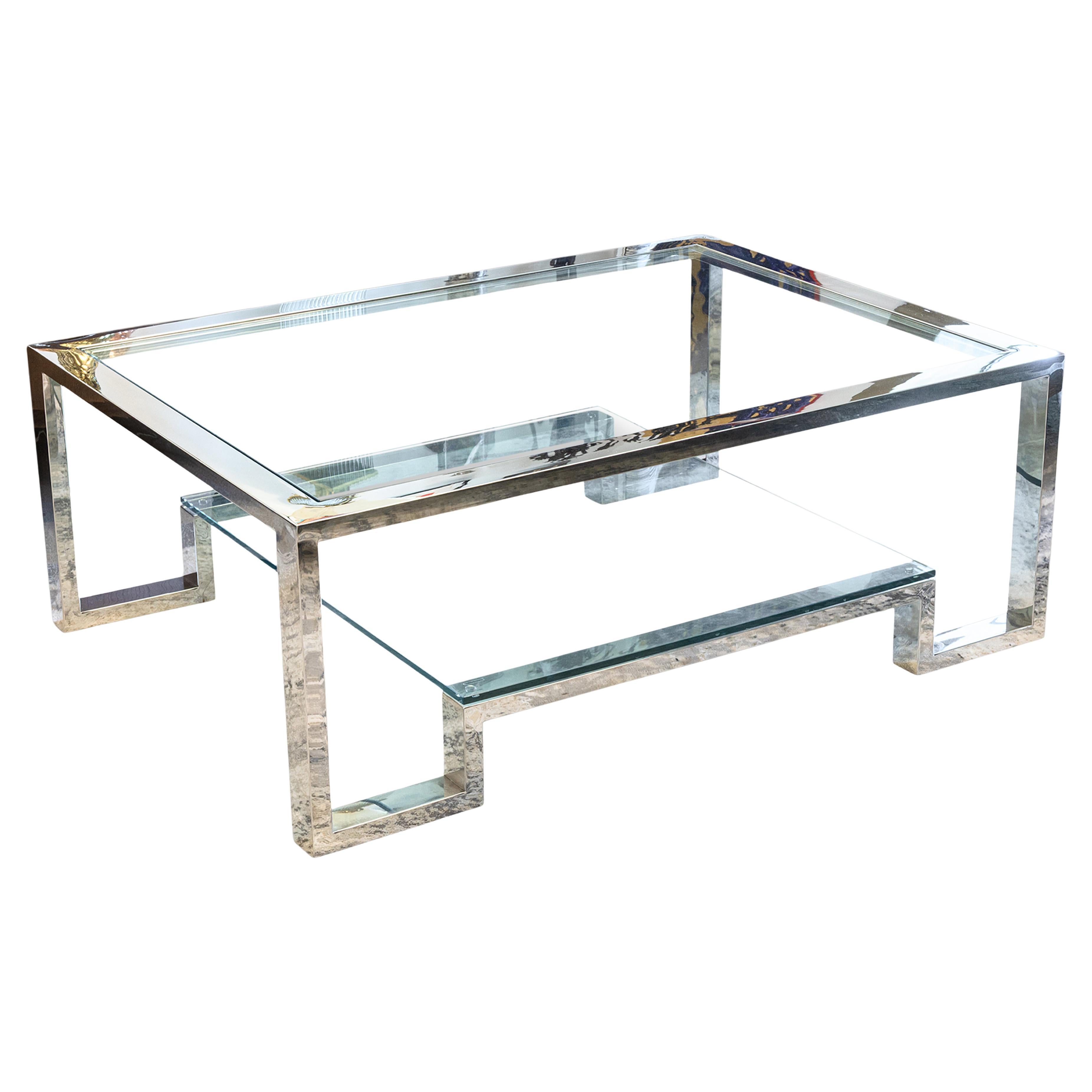 Moderner Milo Baughman Stil Chrom und Glas Zweistöckiger Couchtisch im Angebot
