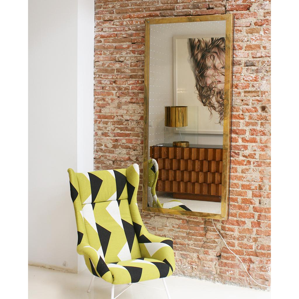 Modèle vintage Infinity grand miroir italien en laiton, prêt en vente 2