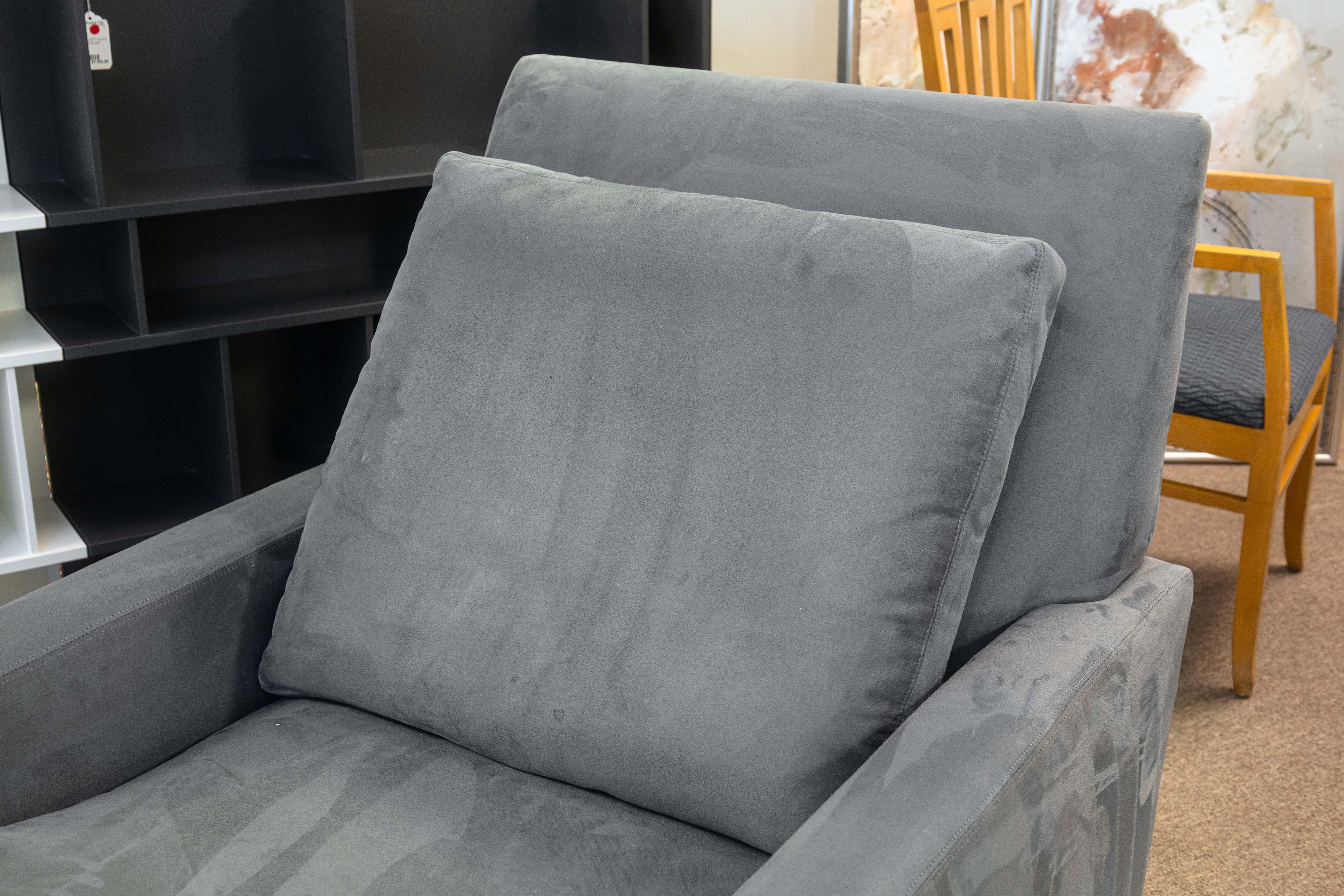 Inconnu Contemporain Moderne Surdimensionné Gris Chaise Lounge Canapé Chaise Fauteuil en vente