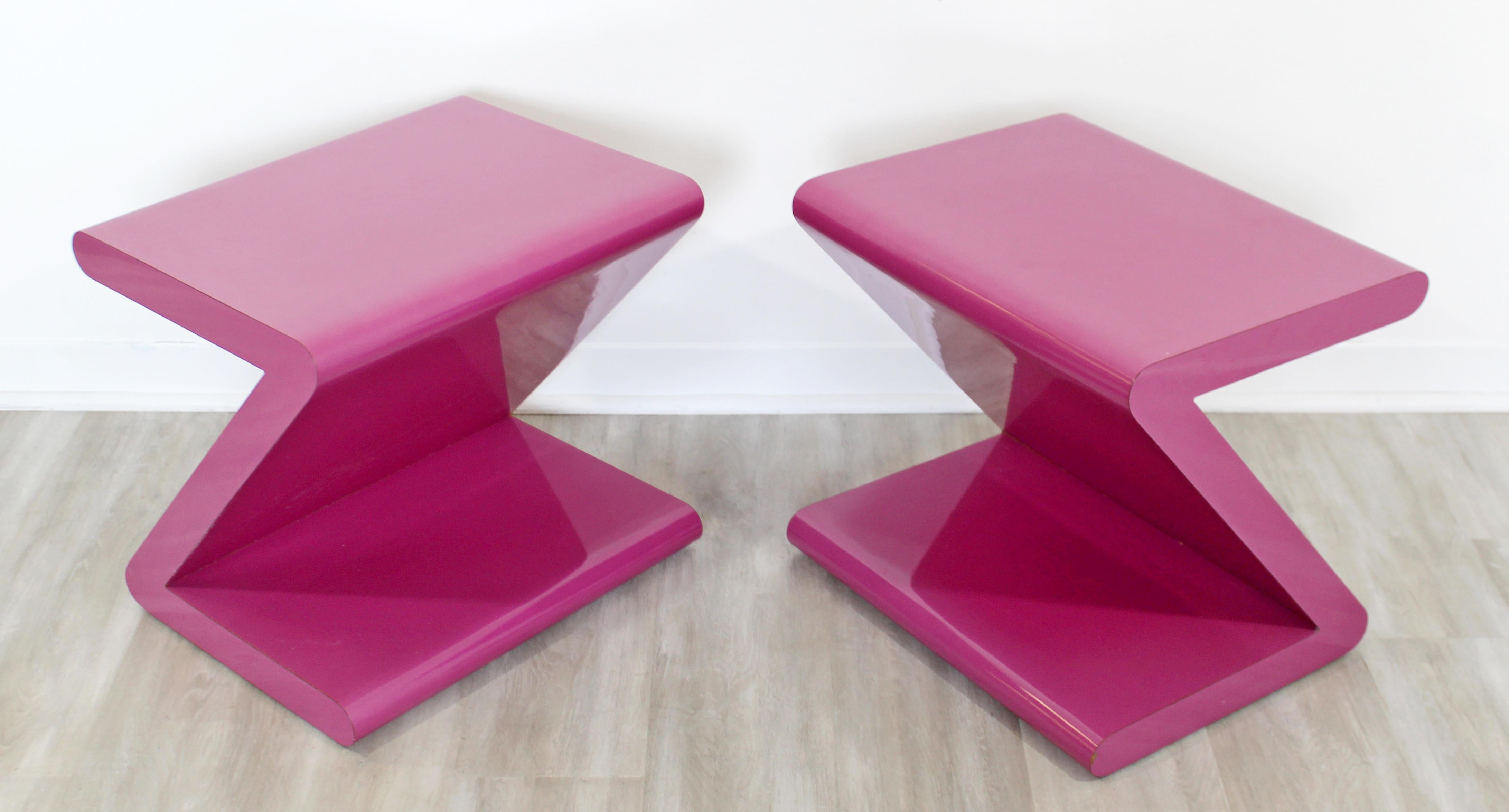 Contemporary Modern Pair of Acrylic Z-Shaped Side End Tables 1980s Pink 4