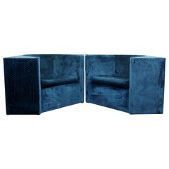 Contemporary Modern Pair of Blue Velvet Cube Corner Lounge Club Chairs, 1980s