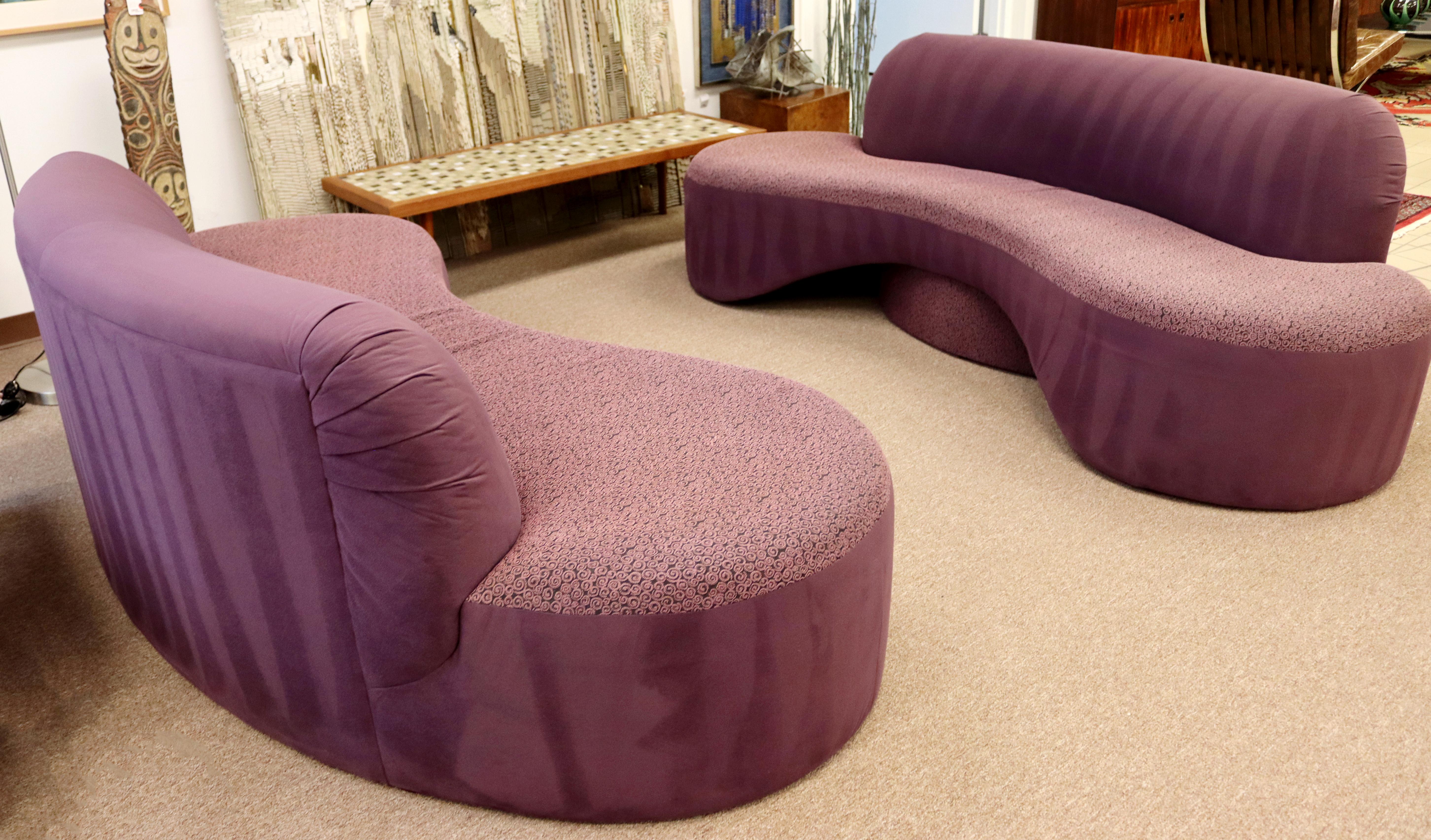 Fabric Contemporary Modern Pair of Curved Serpentine Sofas 1980s