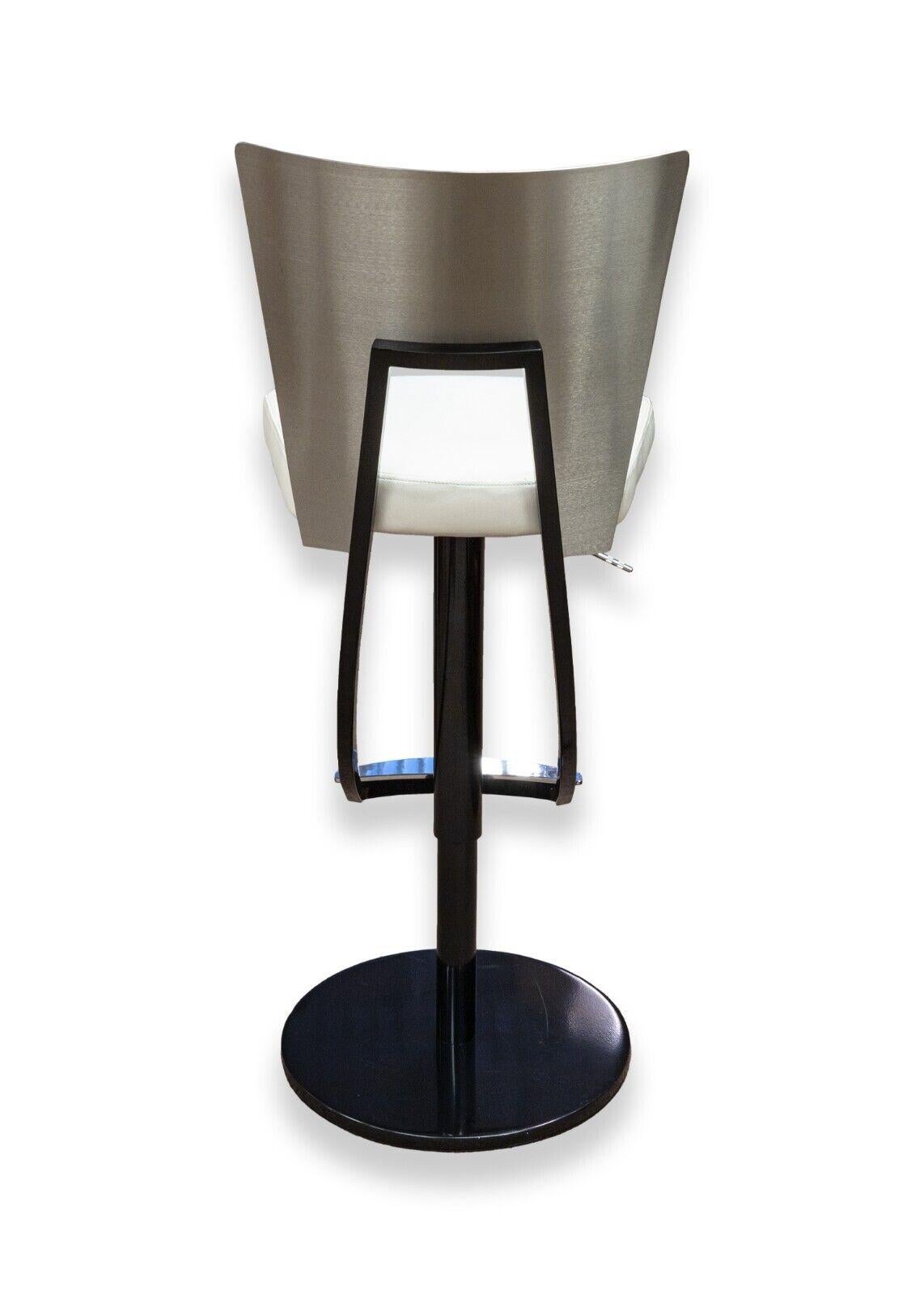 Metal Contemporary Modern Pair of Elite Modern Black and White Barstools