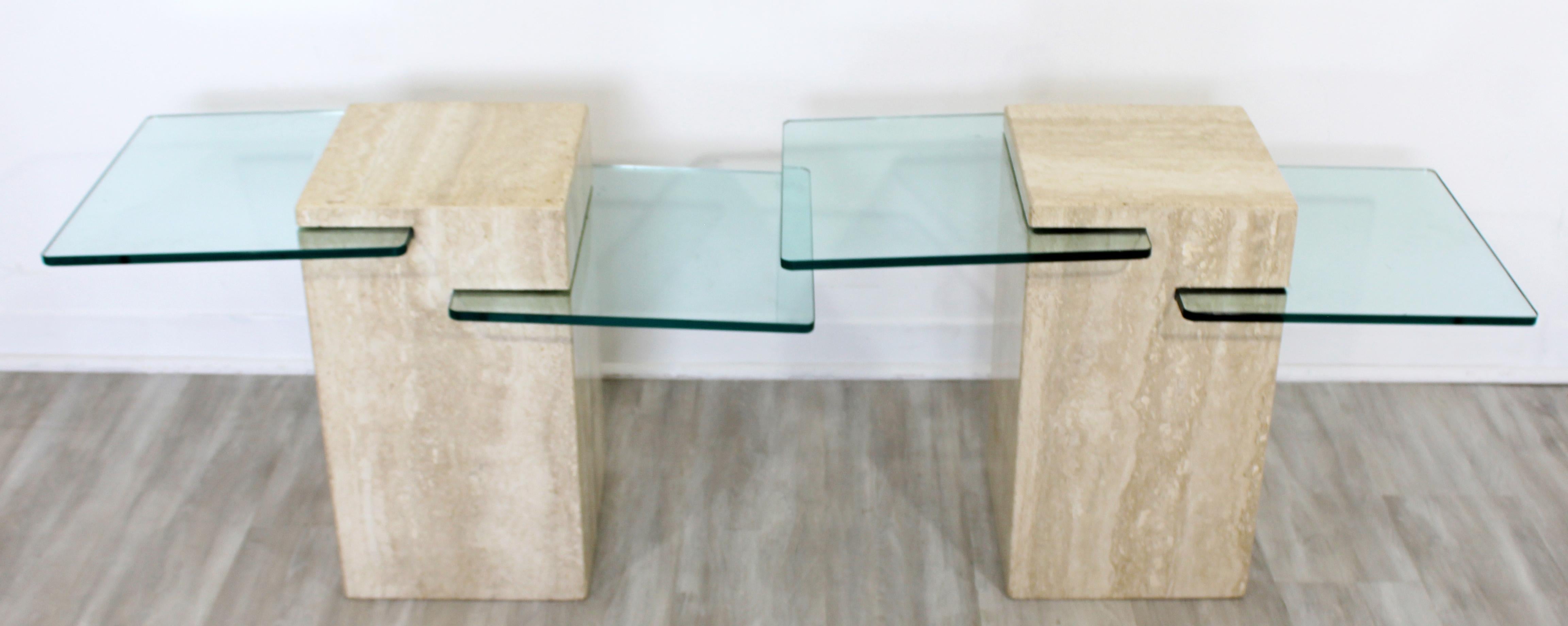 Contemporary Modern Pair of Marble & Glass Insert Side End Tables, 1980s In Good Condition In Keego Harbor, MI