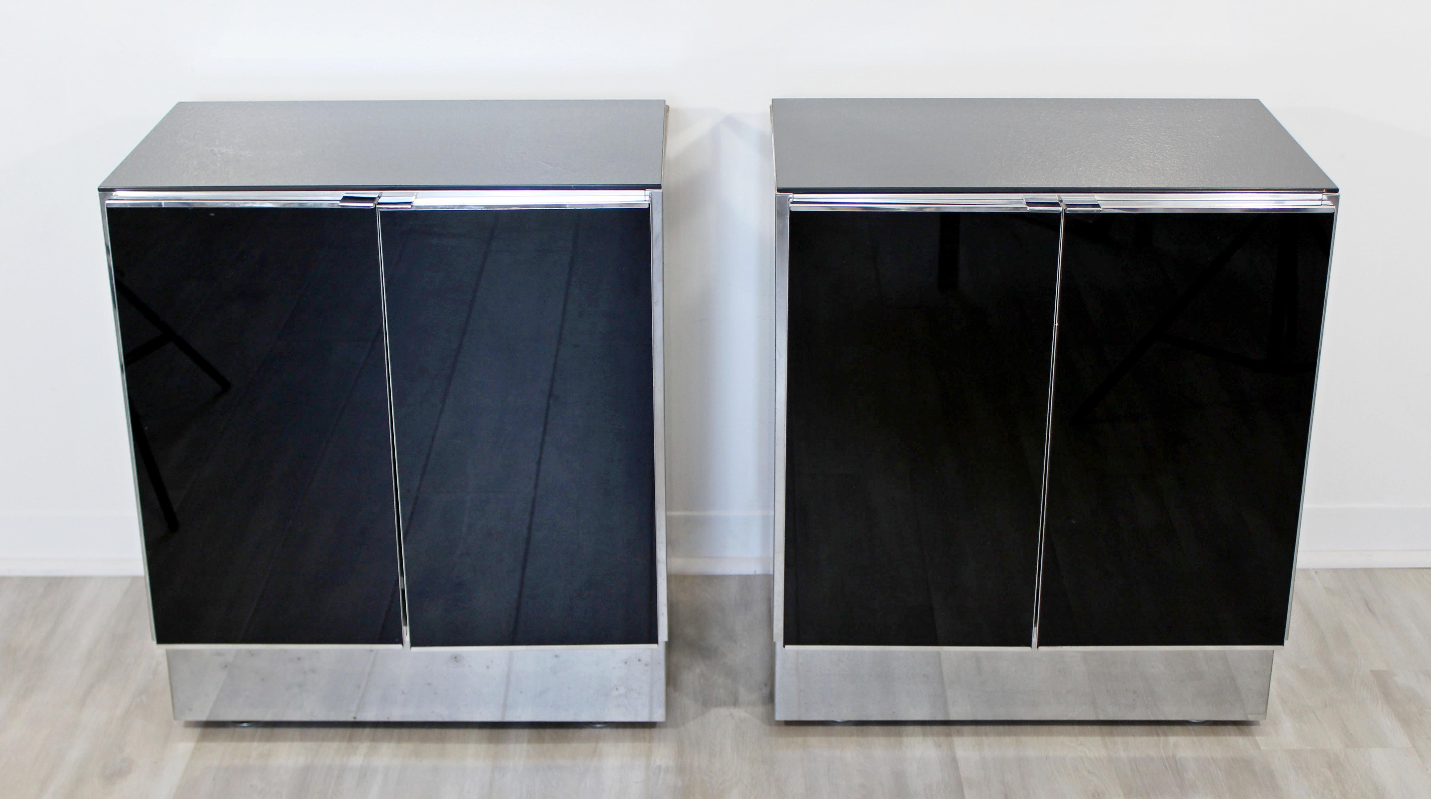 American Contemporary Modern Pair of Mirrored Nightstands by Ello, 1980s