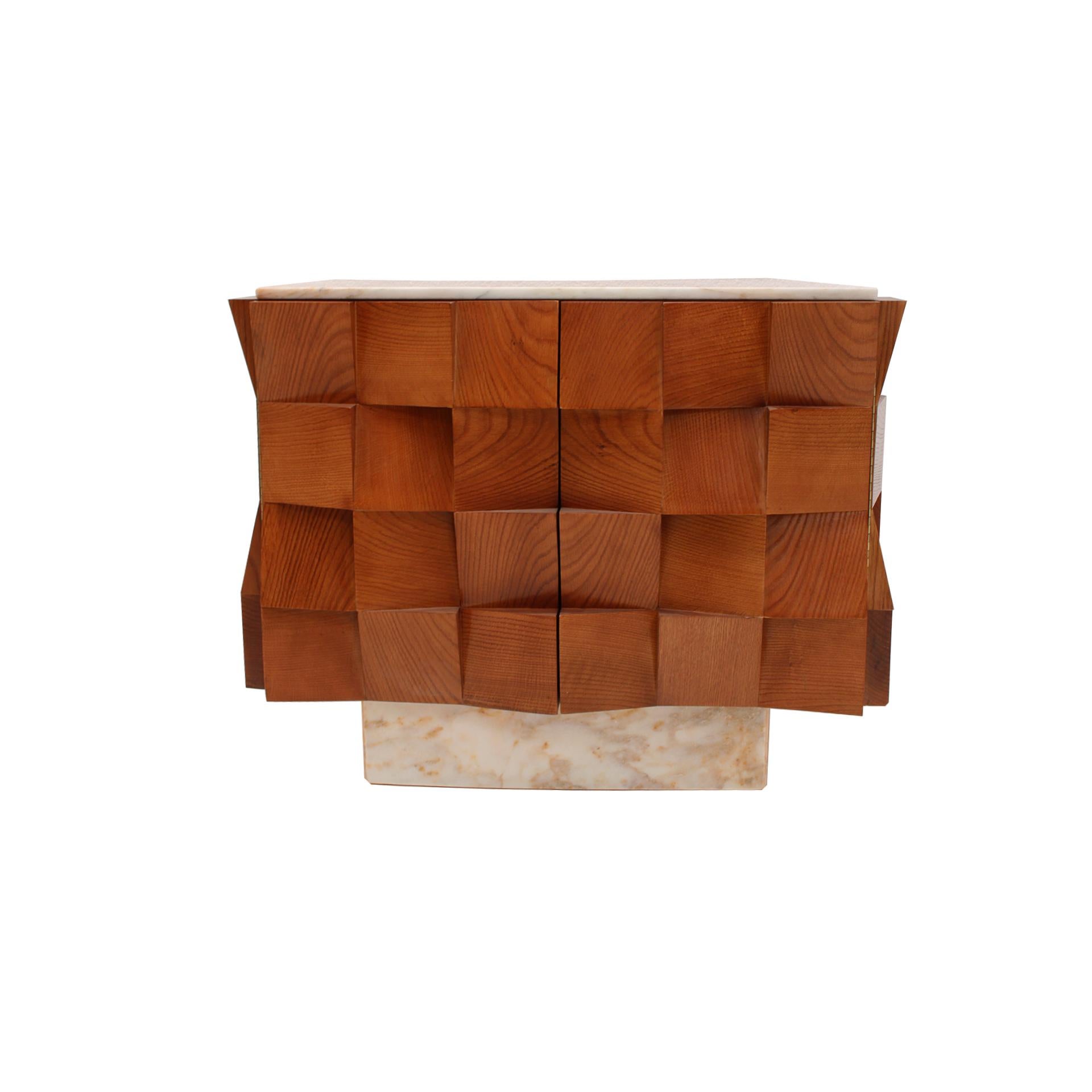 Paire de buffets modernes contemporains en Wood et dessus en marbre de Sienne, Italie en vente 1