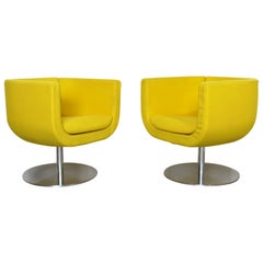 Contemporary Modern Pair of Yellow Tulip Chrome Swivel Chairs B&B Italia