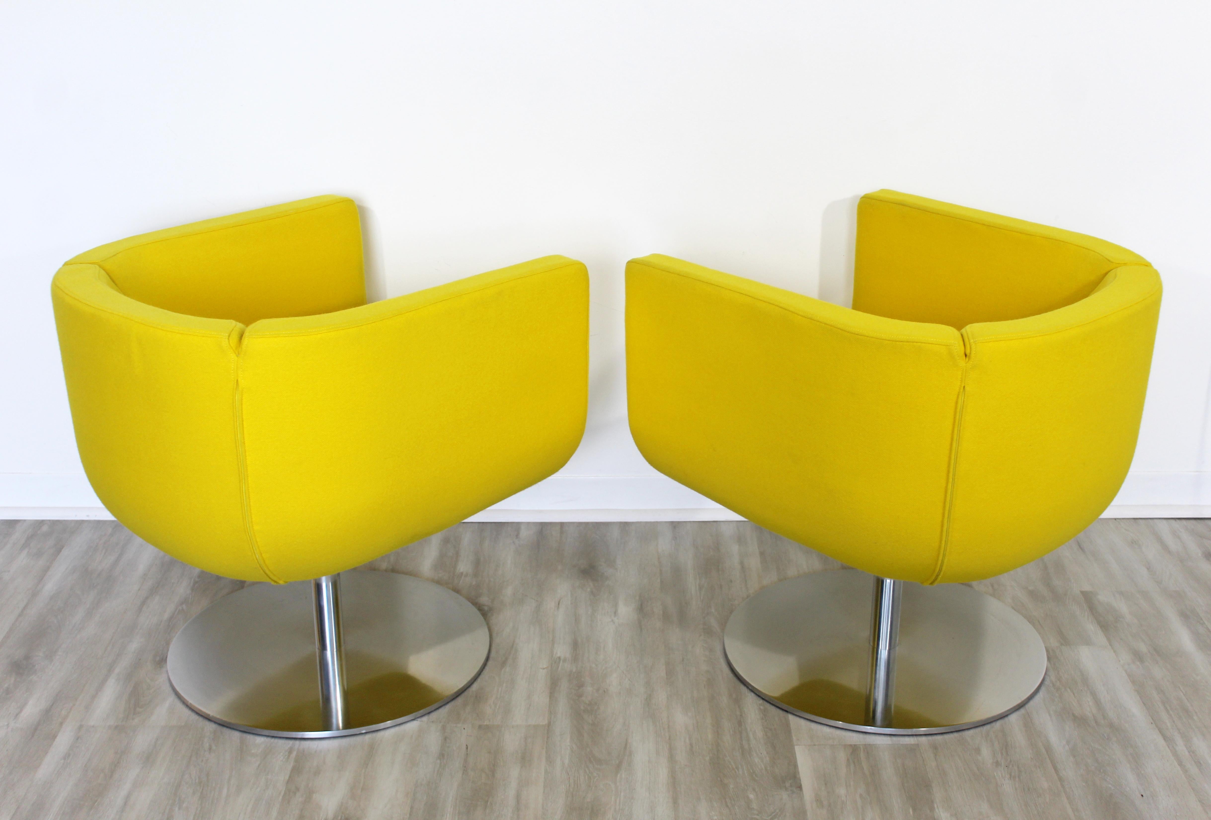 Contemporary Modern Pair of Yellow Tulip Chrome Swivel Chairs B&B Italia 1
