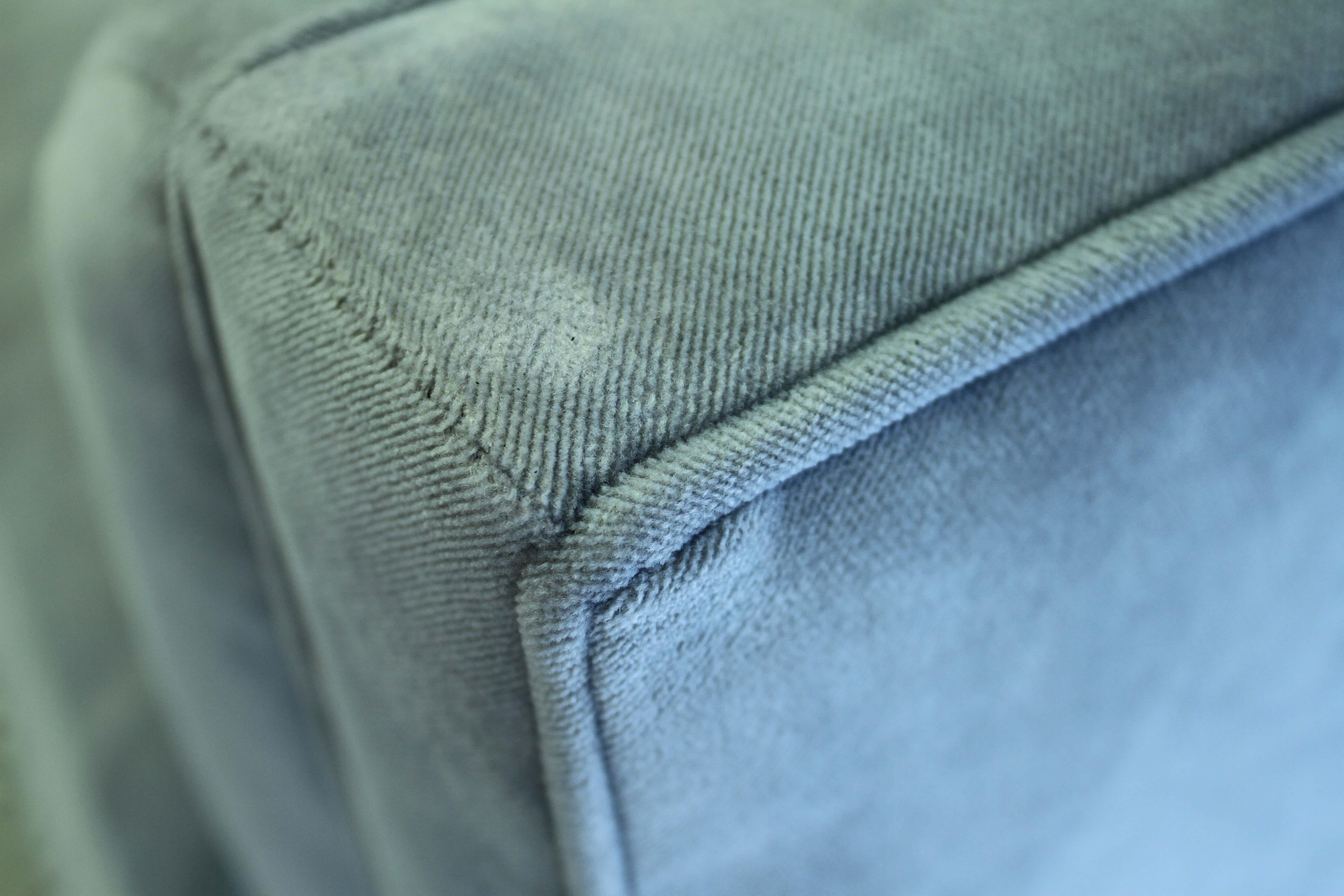 Contemporary Modern Pearson Grey Tufted Velvet Chaise 2