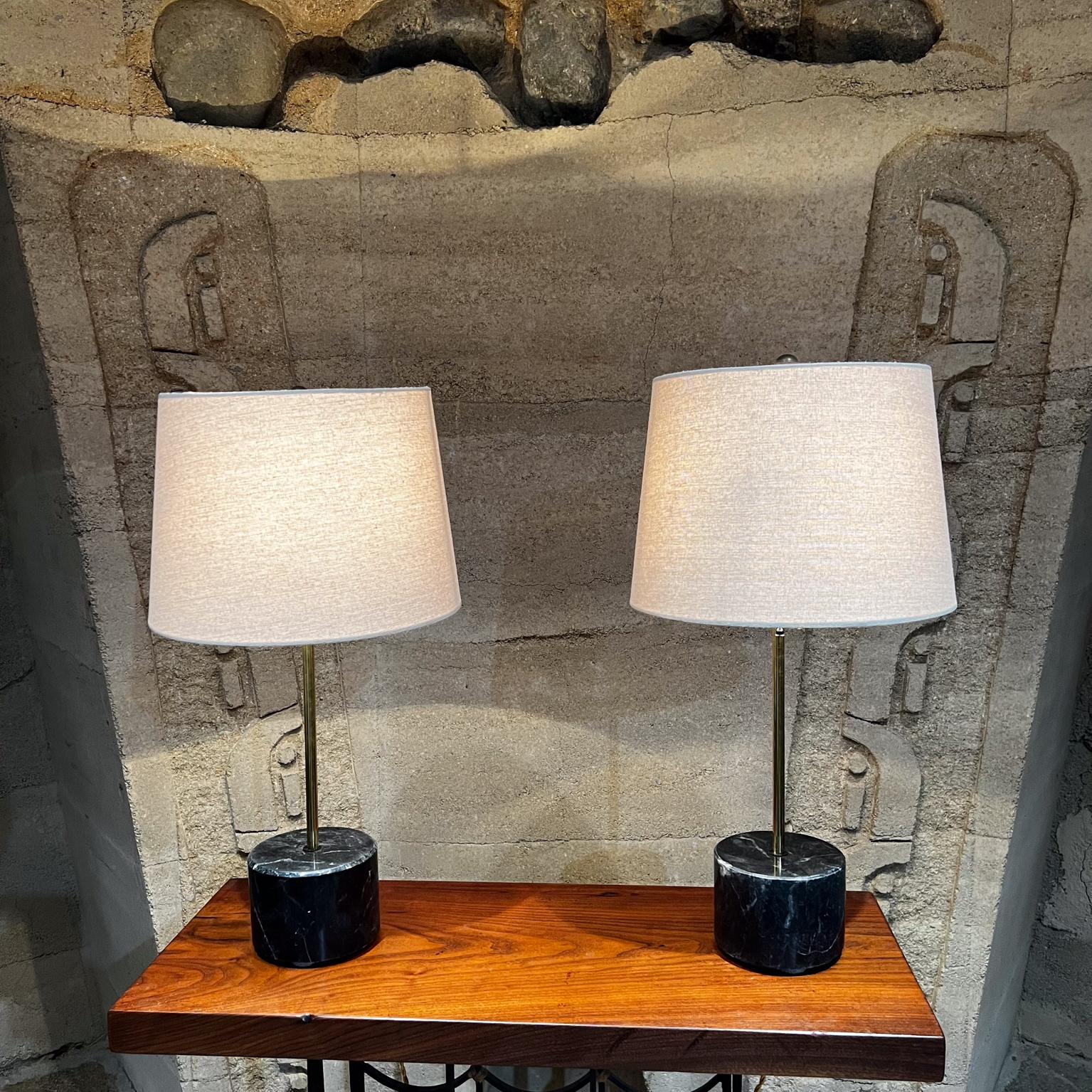  Lampes de table modernes en marbre noir poli Pablo Romo Designs en vente 2