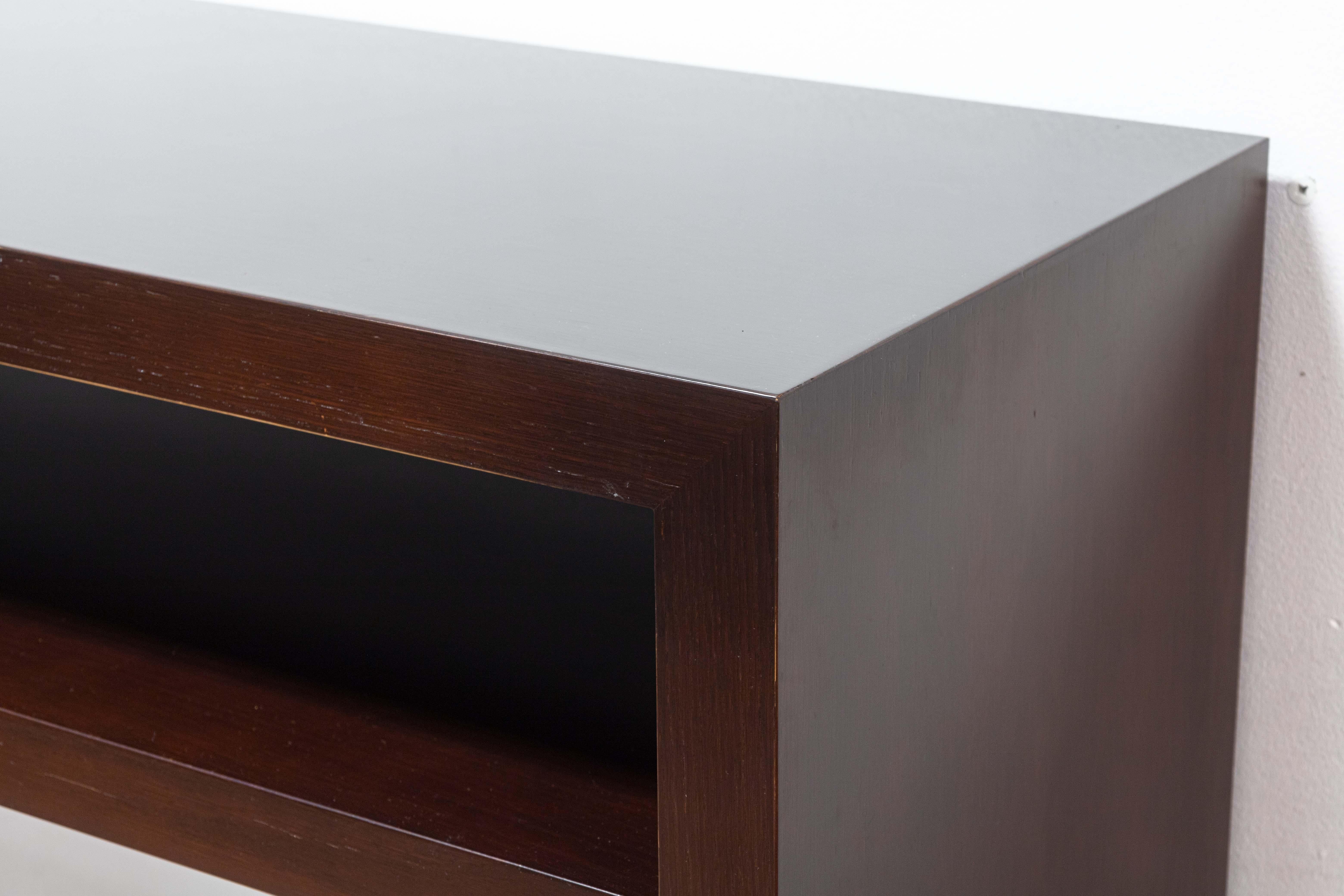 Contemporary Modern Rectangular Maroon Wood Console Table In condizioni buone in vendita a Keego Harbor, MI