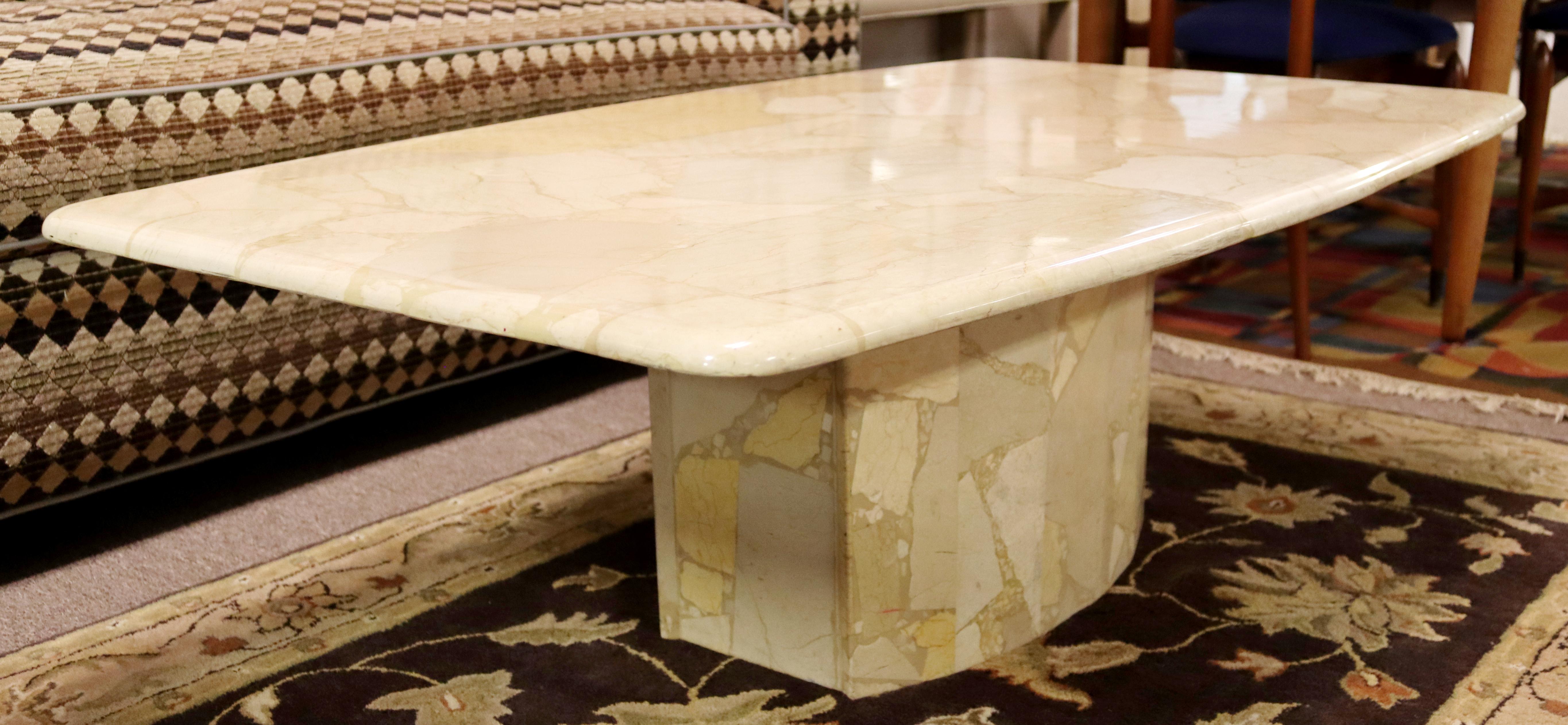 Contemporary Modern Rectangular Solid Marble Coffee Table, Italy, 1980s 1