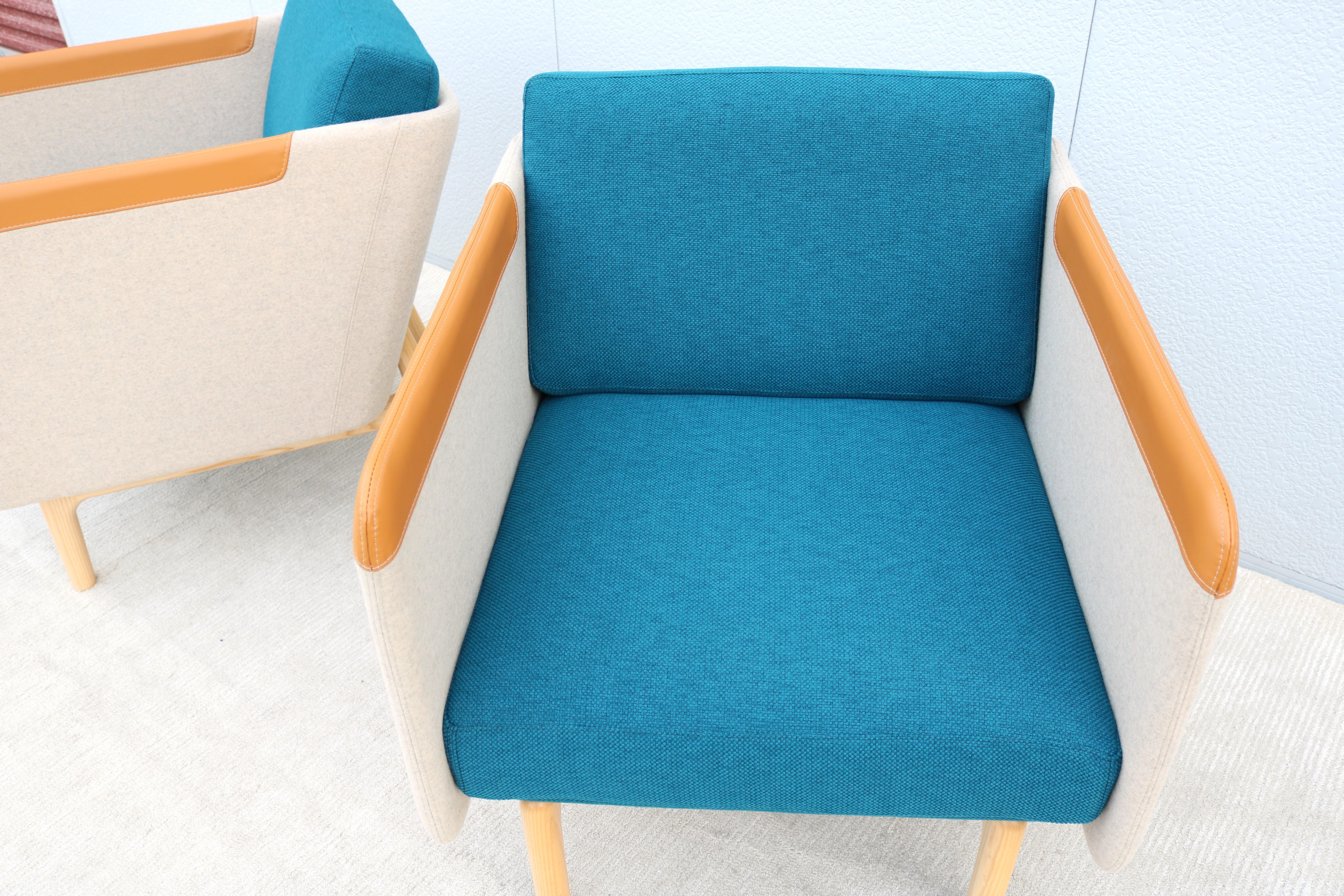 Contemporary Modern Roger Webb for OFS Heya Wool Lounge Chairs - a Pair For Sale 11