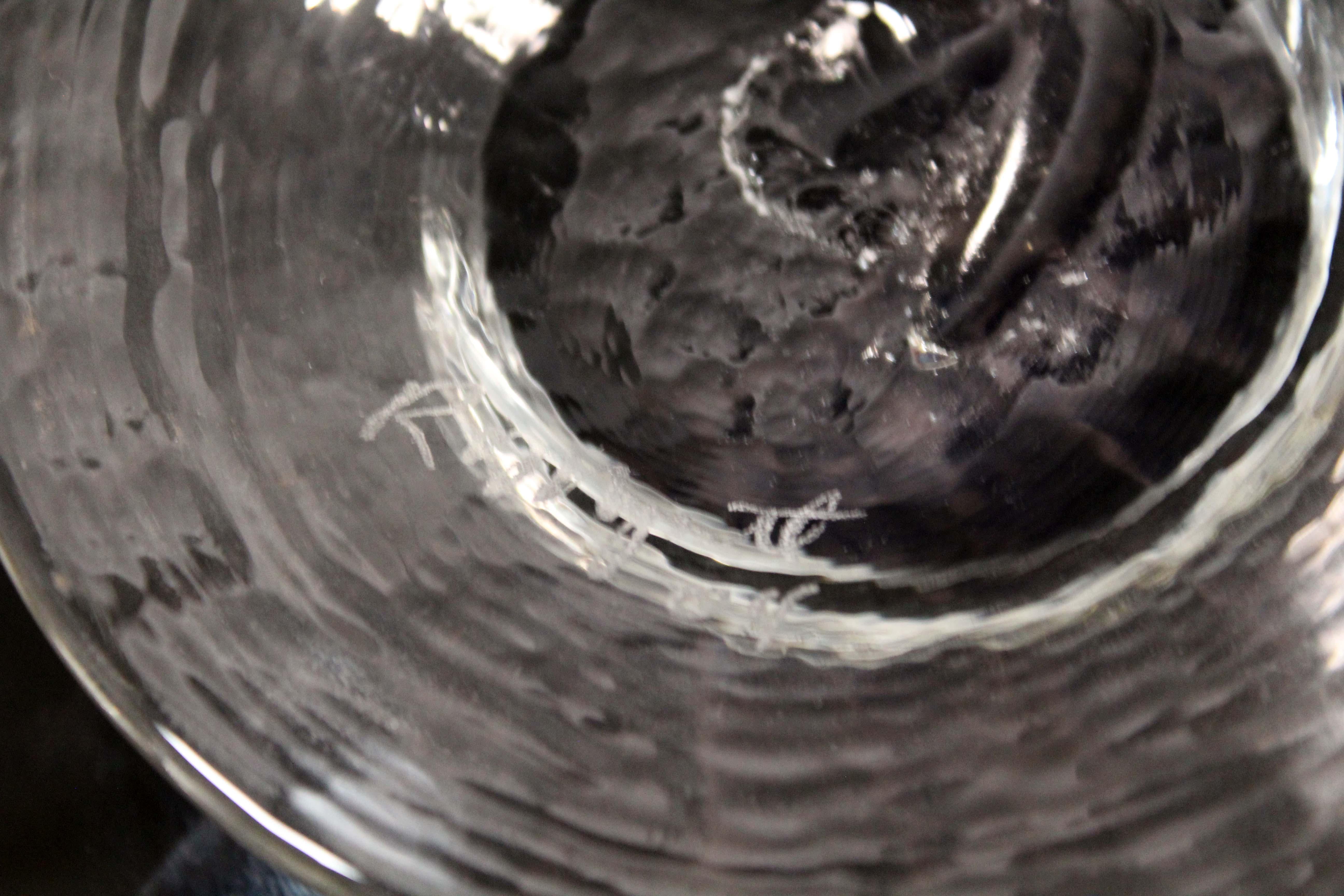 Contemporary Modern Ron Mynatt Cobalt Fluted Signed Art Glass Bowl For Sale 5