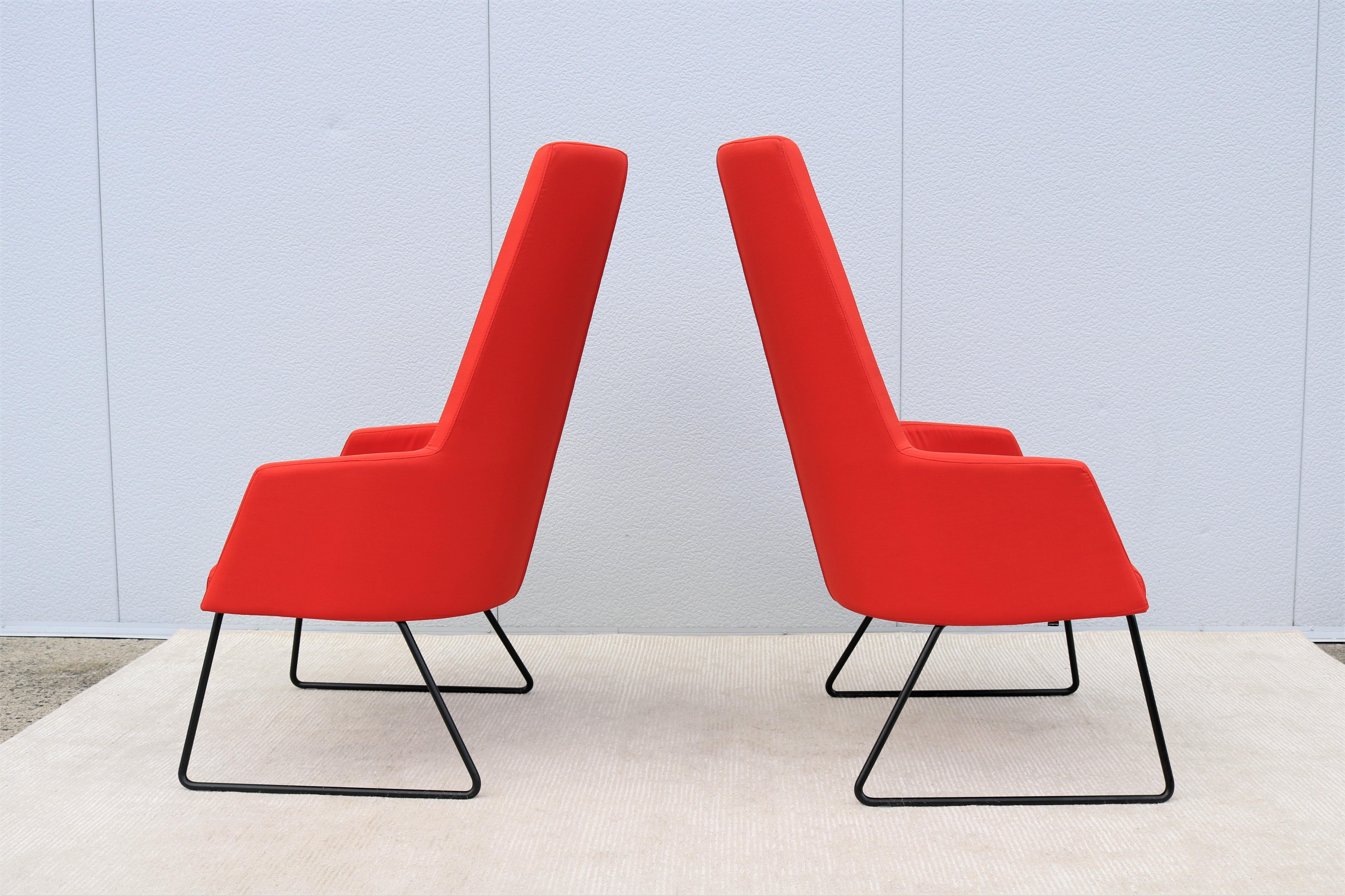Contemporary Modern Rouillard Solo High Back Red Lounge Chairs, a Pair For Sale 2