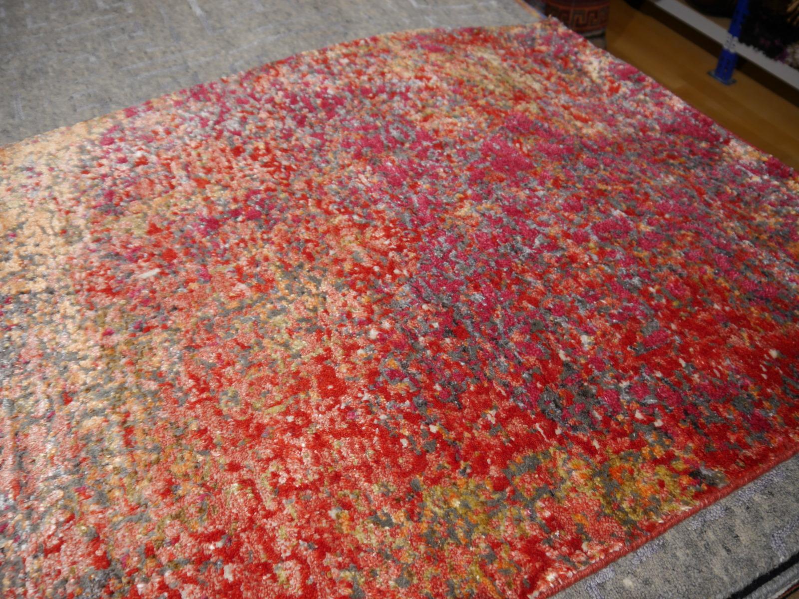 Contemporary Modern Rug Hand Knotsted Hallway Runner Red Djoharian Collection en vente 1