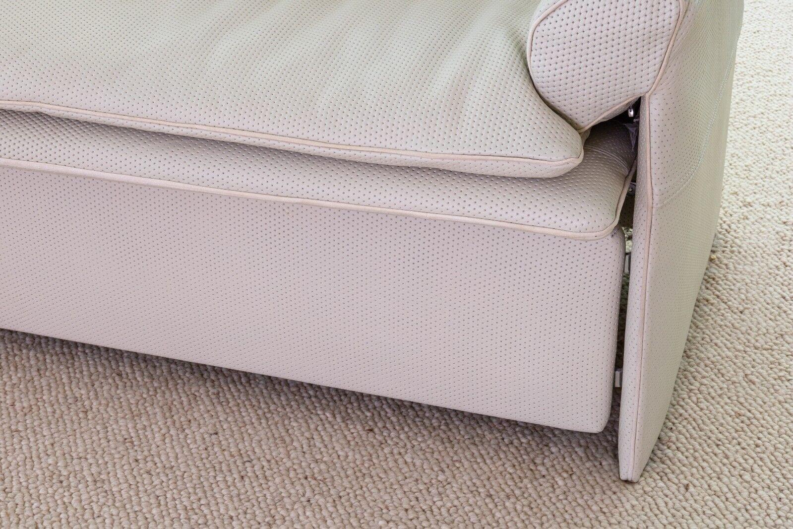 Contemporary Modern Saporiti Perforated Leather Dove Grey Sofa 3
