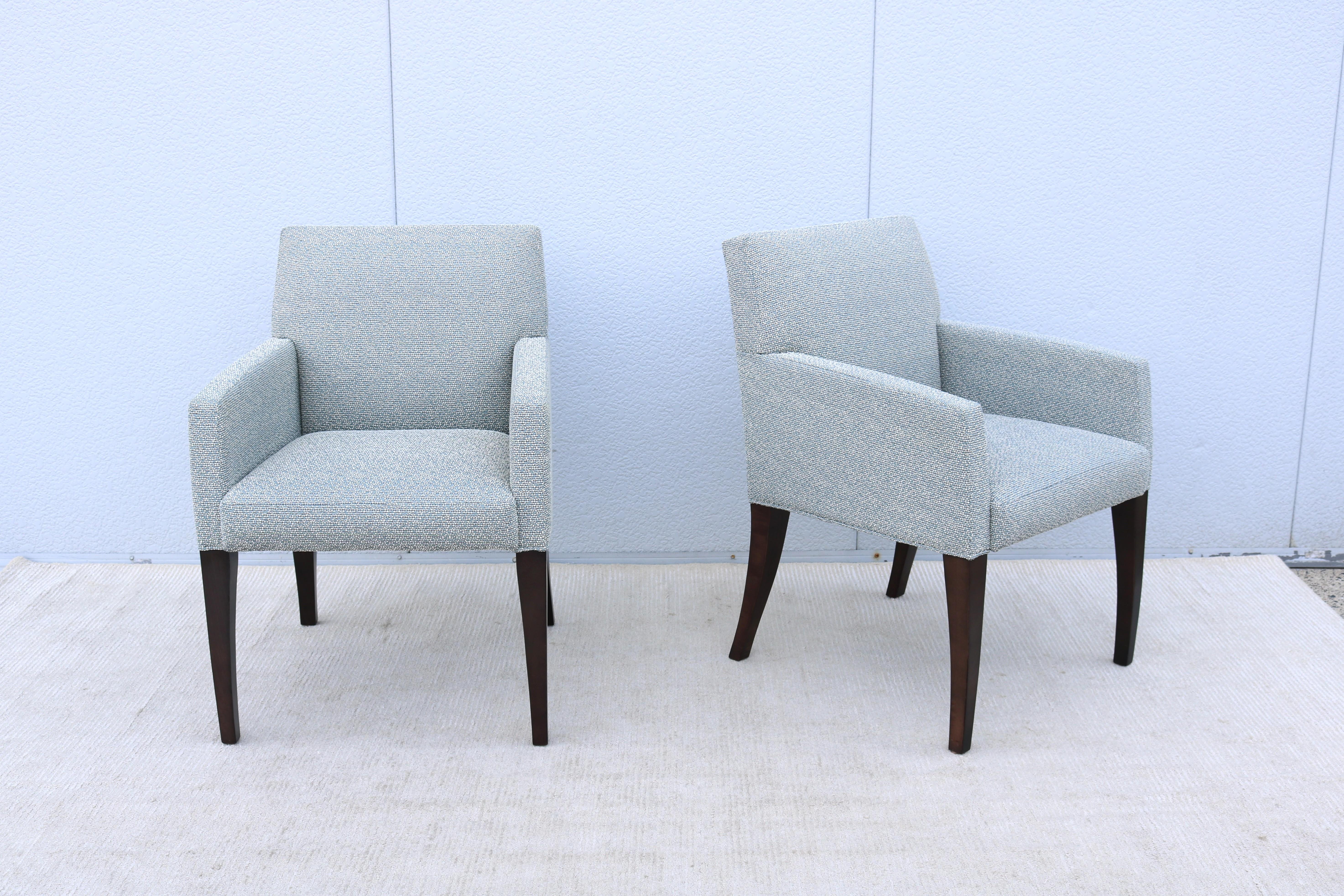Poltrone per ospiti Sedona Modern contemporanee di Bernhardt Design - una coppia in vendita 2