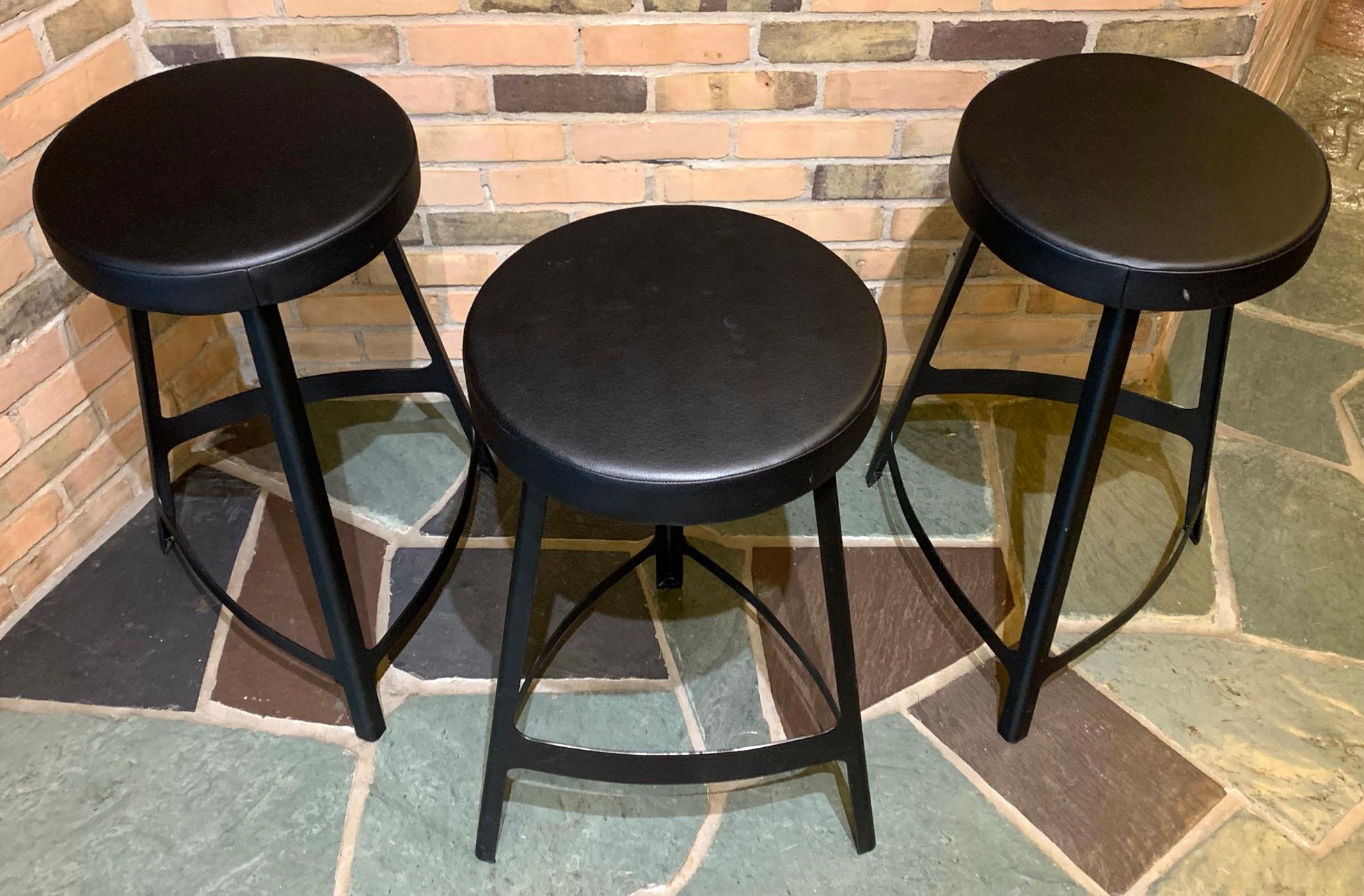 bar stools 3