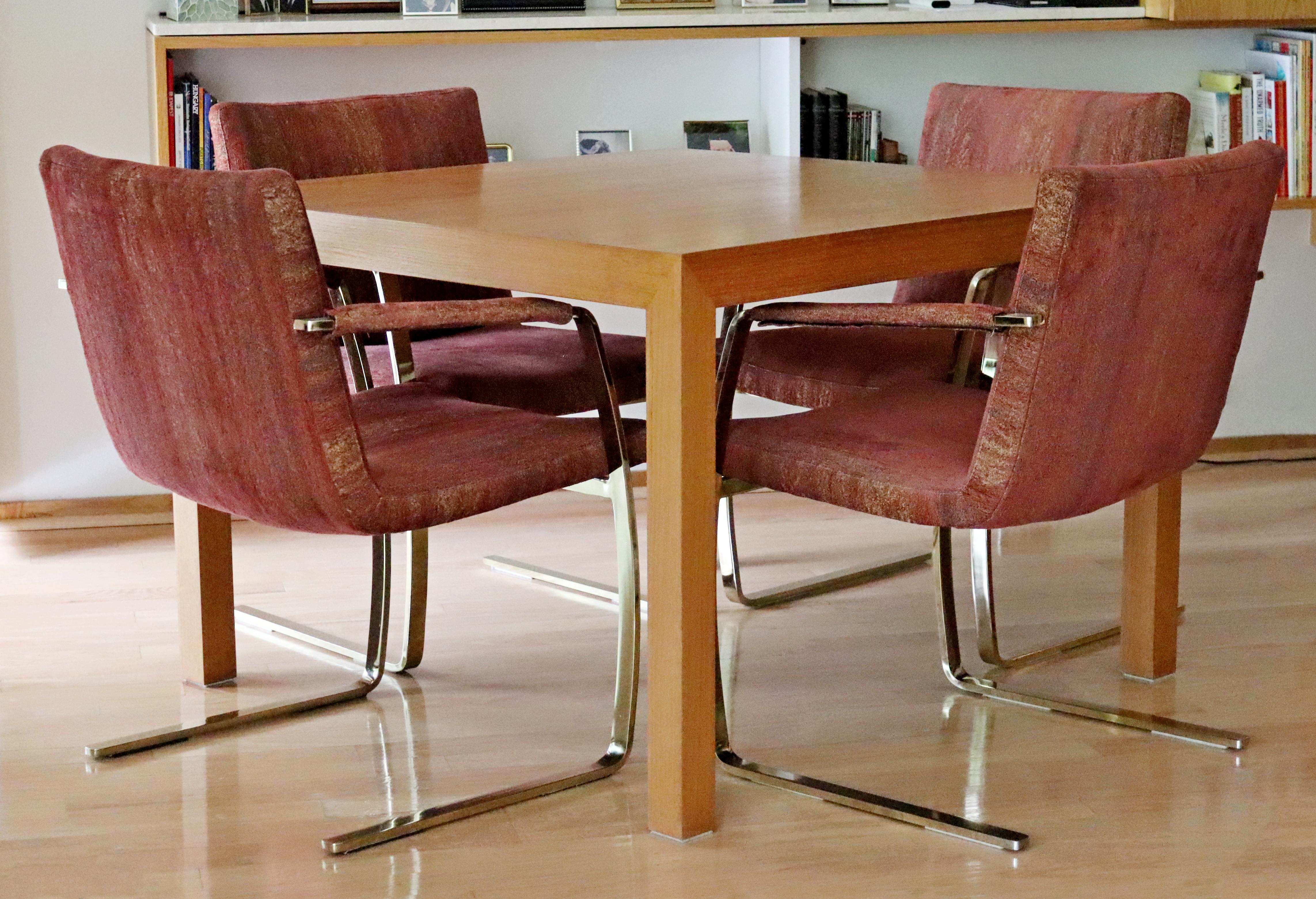 Contemporary Modern Set of 4 Brass Cantilever Dining Armchairs by Pace, 1980s 1