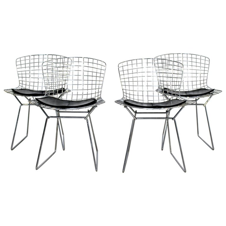 Contemporary Modern Set of 4 Side Wire Chairs by Harry Bertoia for