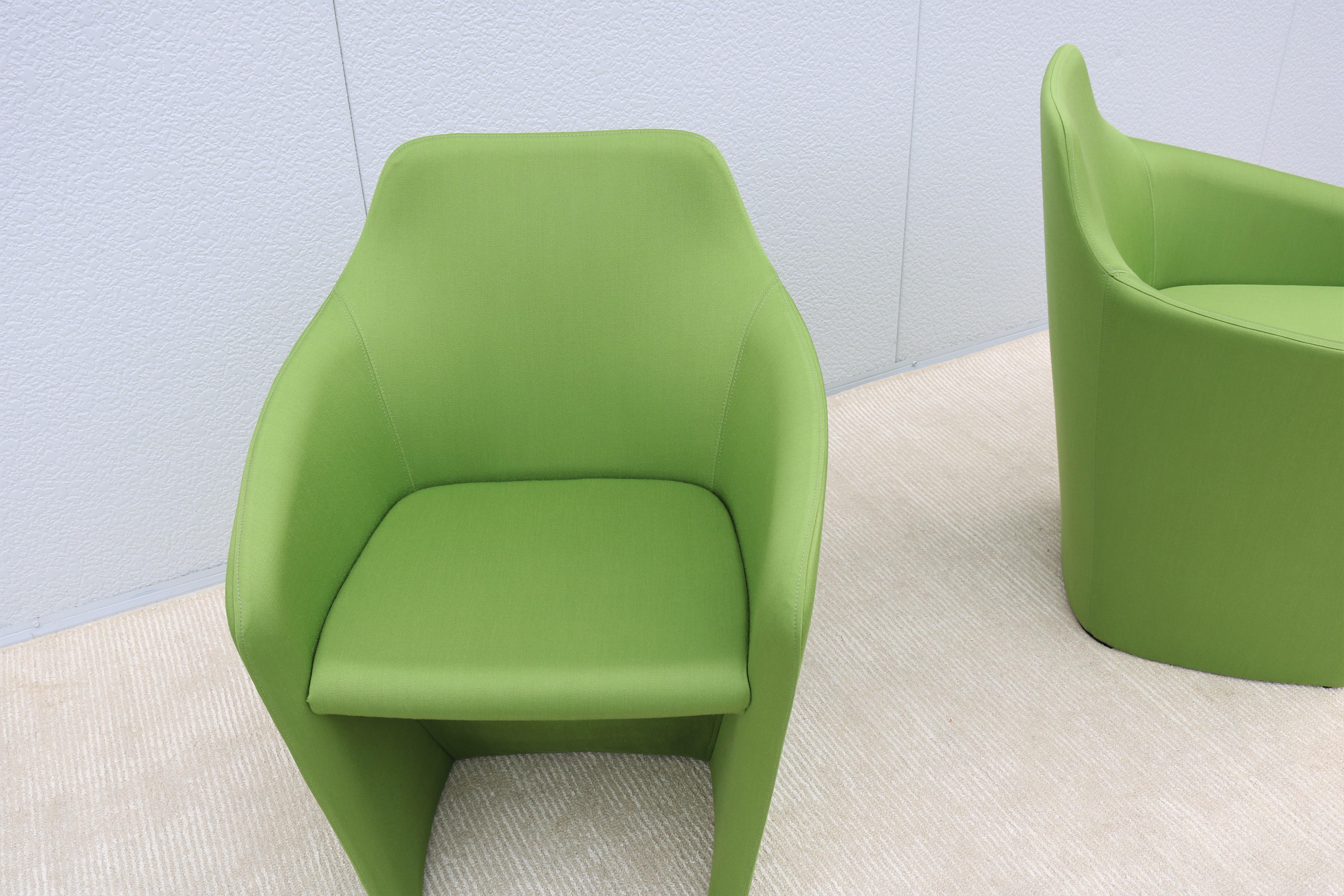 Contemporary Modern Simon Pengelly for Allermuir Venus Green Tub Chairs, a Pair In Good Condition For Sale In Secaucus, NJ