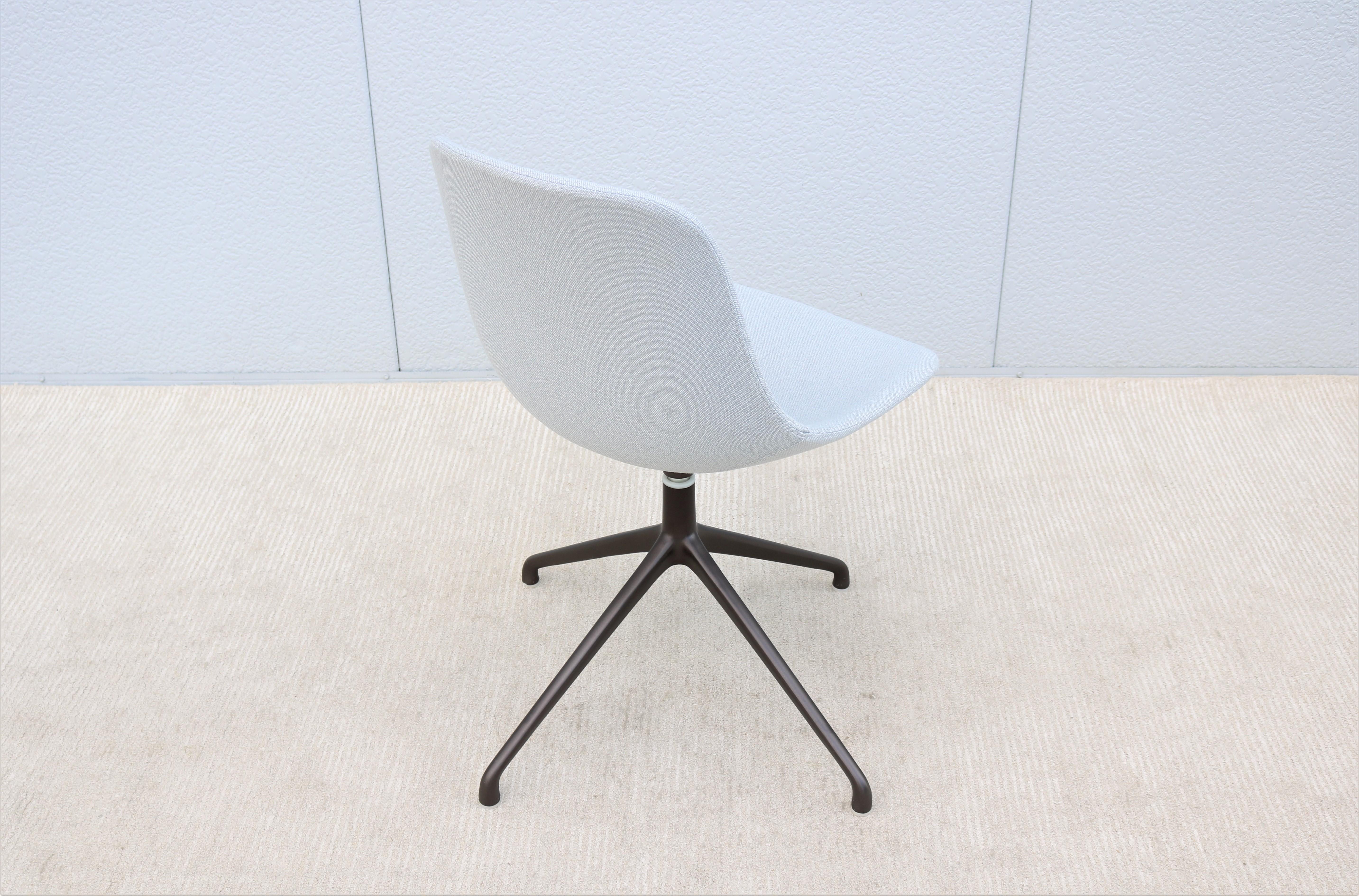Contemporary Modern Source Jump Swivel Multiuse Chair Brand New, 8 Available For Sale 5