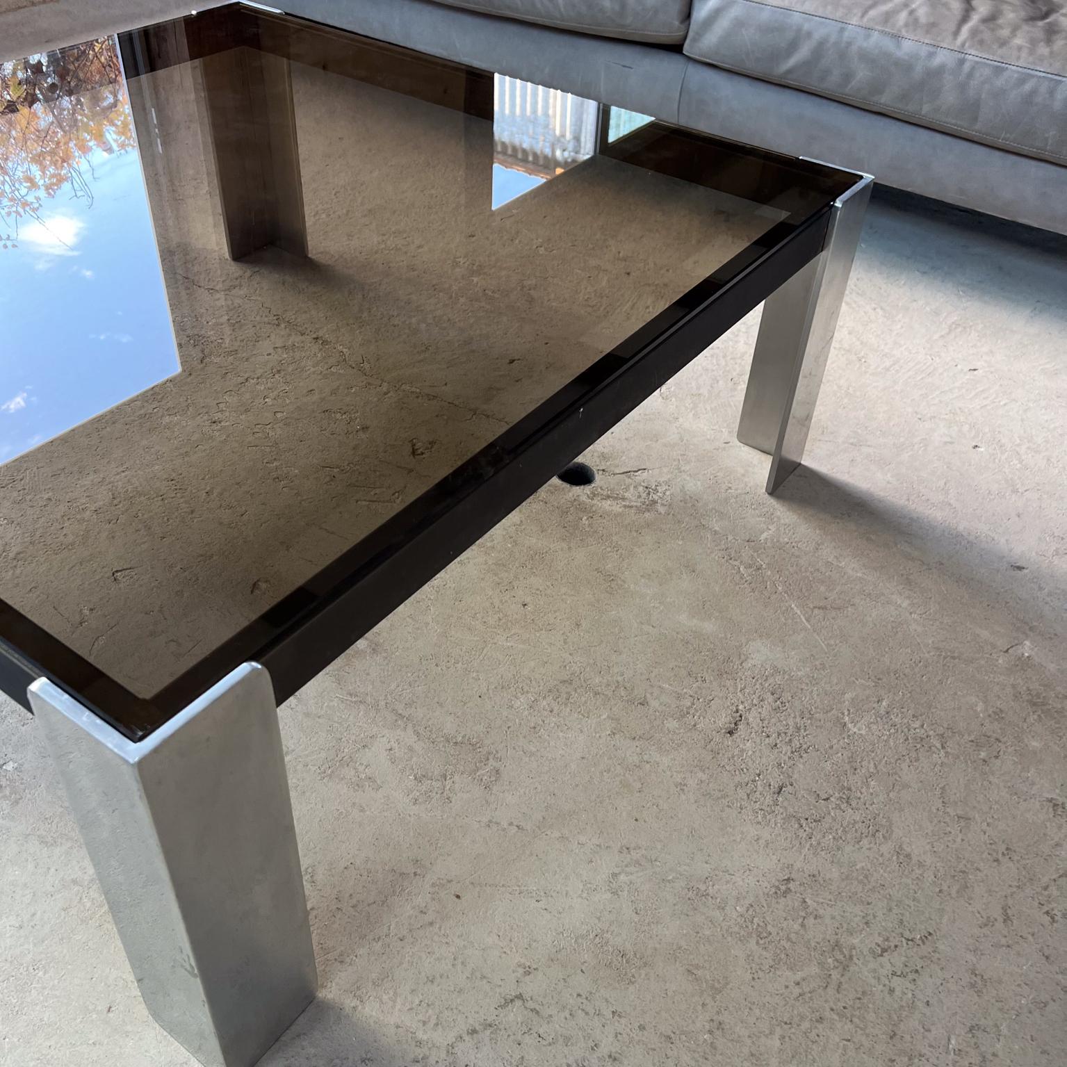 Contemporary Modern Coffee Table after Milo Baughman In Good Condition For Sale In Chula Vista, CA