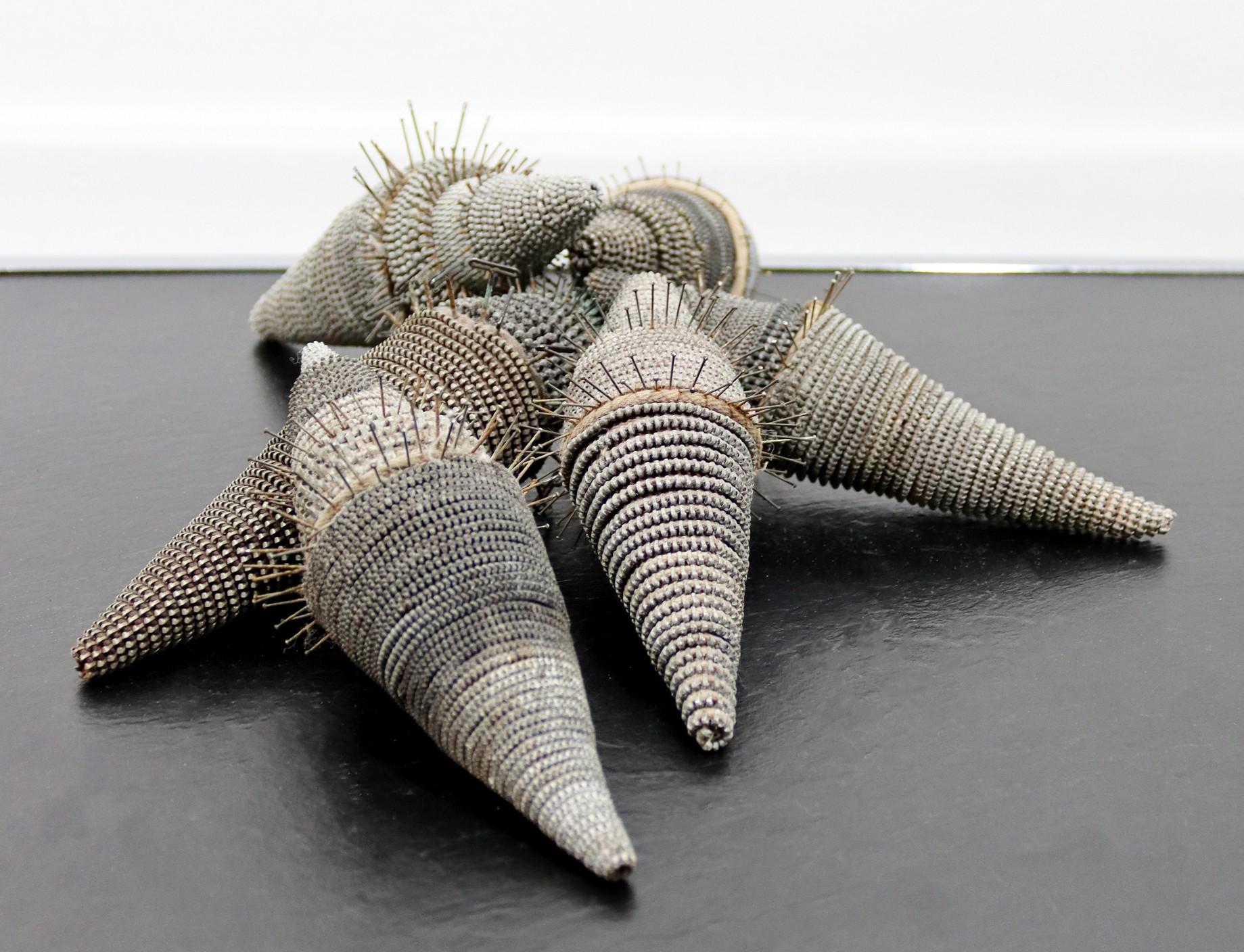 Contemporary Modern Susie Colquitt Set of 6 Zippers Metal Sculpture 4