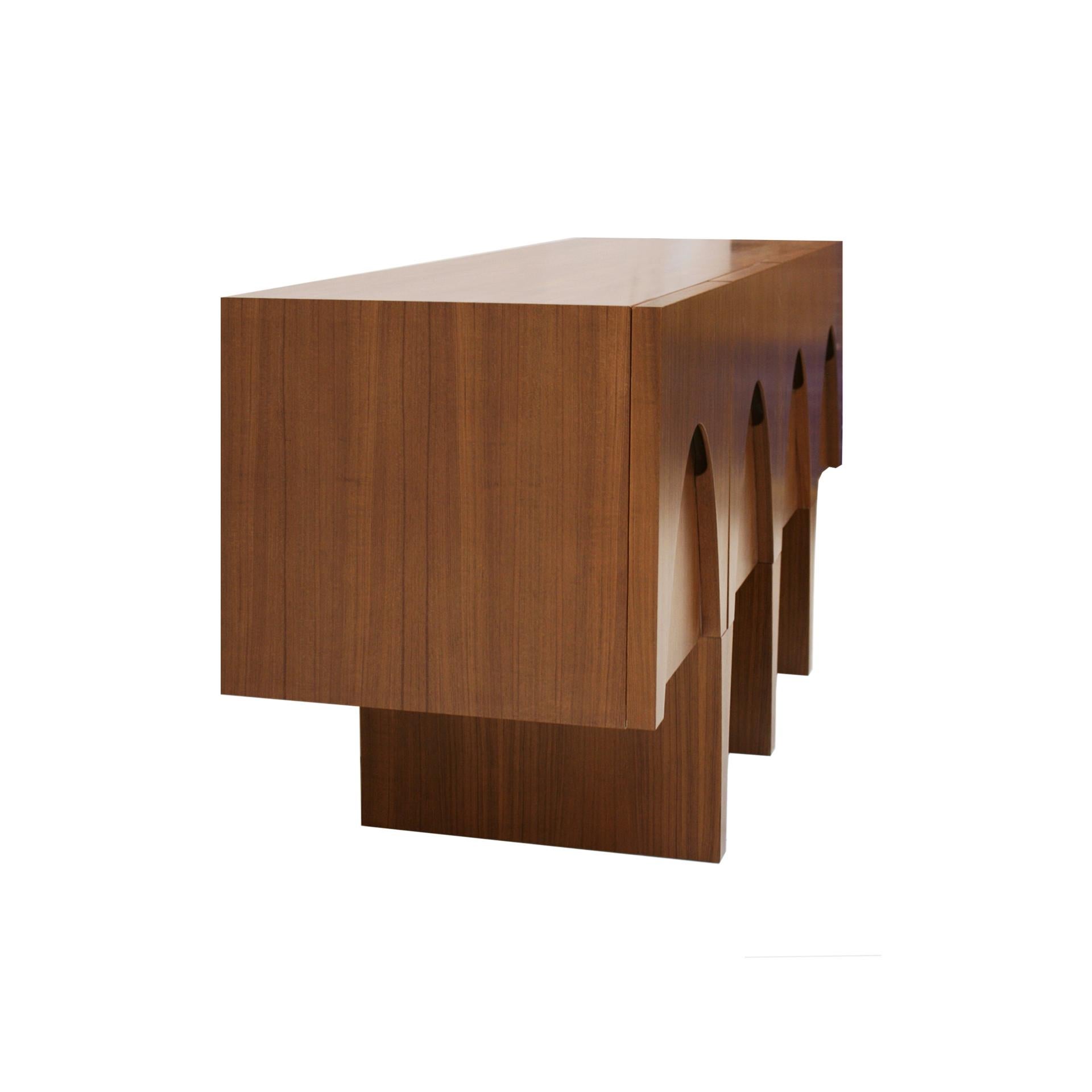 Contemporary Modern Teak und Lemongrass Wood Italian Sideboard (Moderne der Mitte des Jahrhunderts) im Angebot