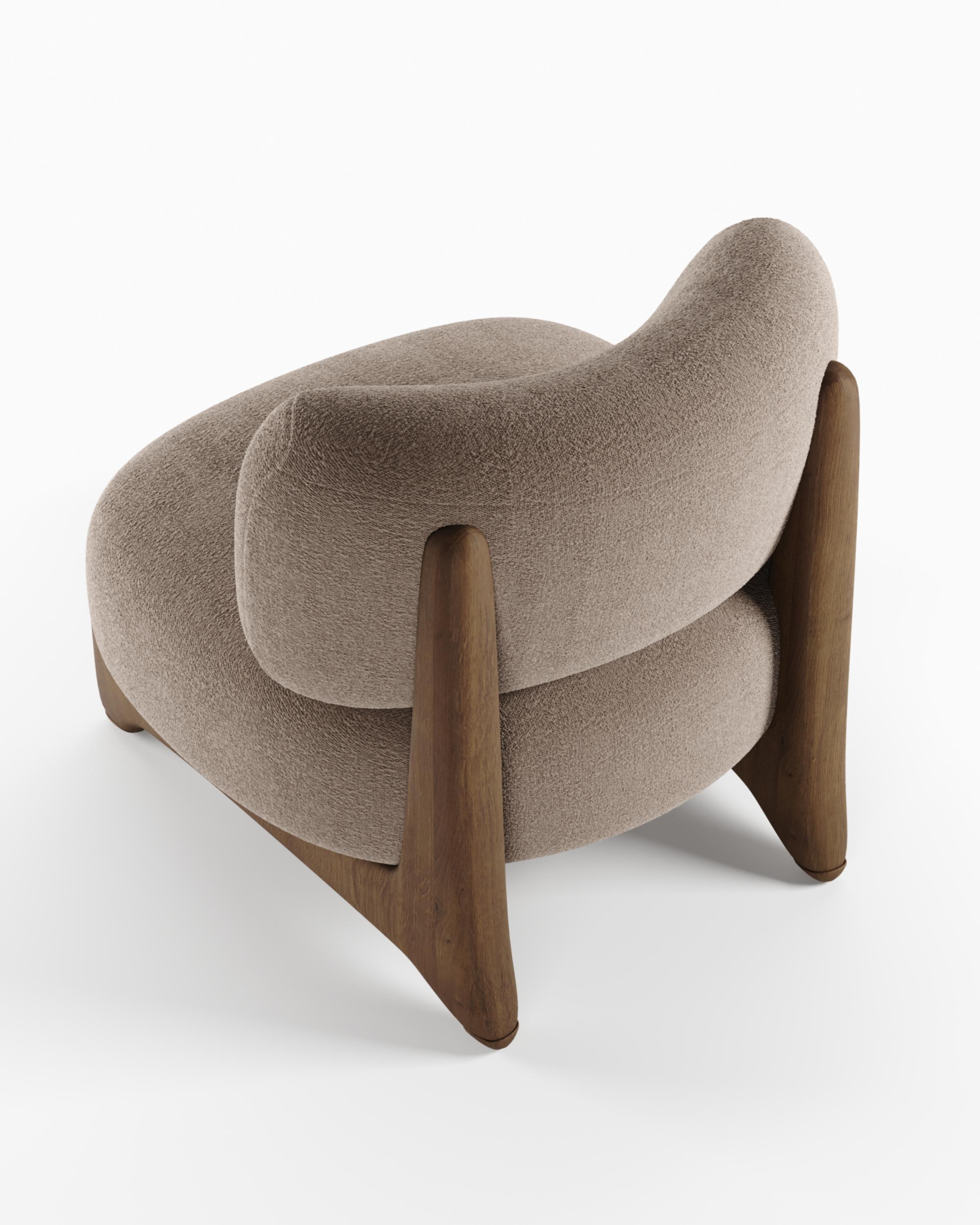 Contemporary modern tobo armchair in fabric & oak wood by Alter Ego for Collector Studio.

Underpinned by a minimalist and sophistication aesthetic of clean lines.

Dimensions
W 70 cm 27,6”
D 70 cm 27,6”
H 73 cm 28”
SH 40 cm 15,7”

Product