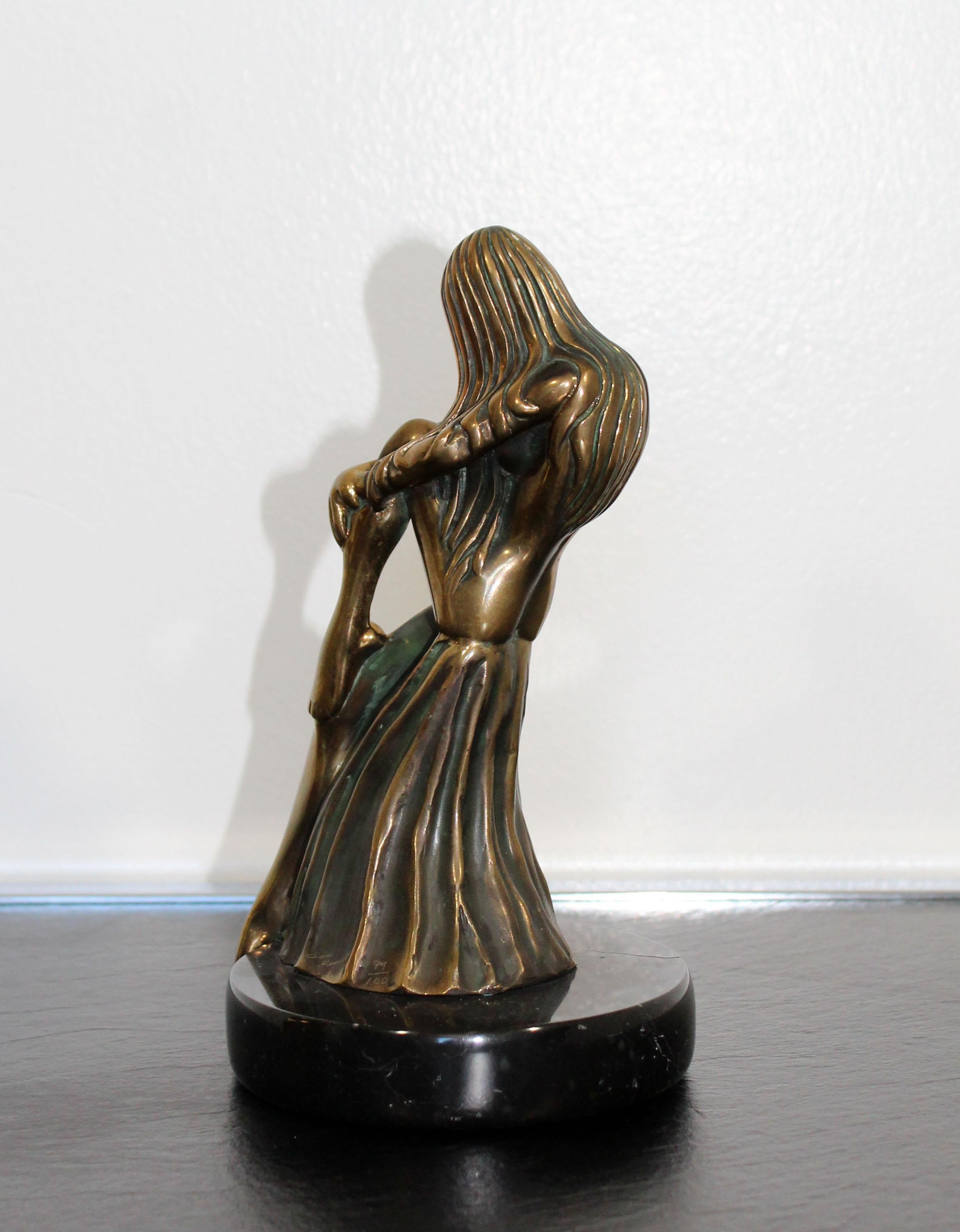Contemporary Modern Tom Bennett Signed Bronze Marble Table Sculpture Nude 94/250 In Good Condition In Keego Harbor, MI