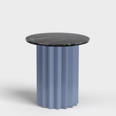 Tavolino alto Volume, moderno e contemporaneo, con base in metallo e piano in marmo nero Toros