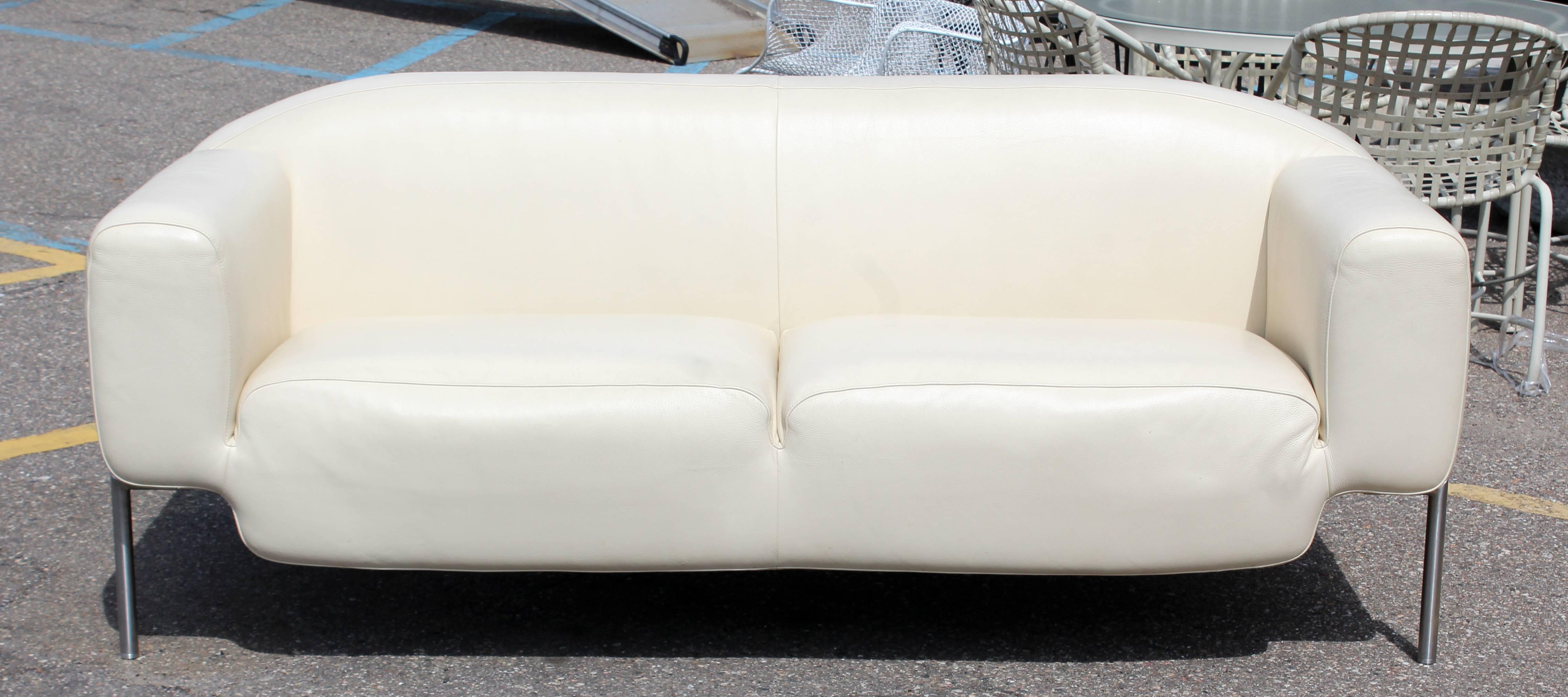 minotti white sofa