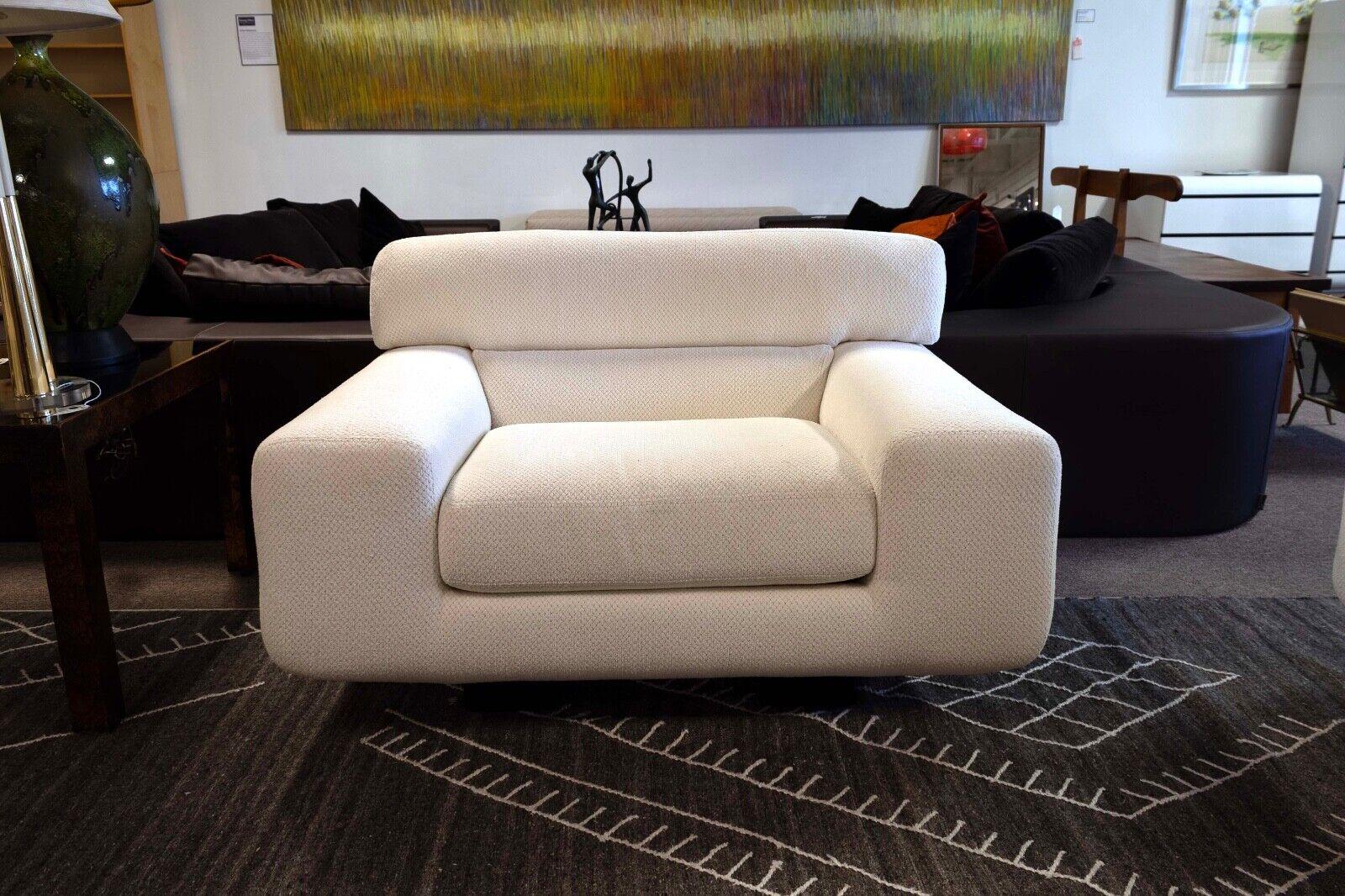 Wool Contemporary Modern White Preview Furniture Corporation Sofa and Lounge Chair For Sale