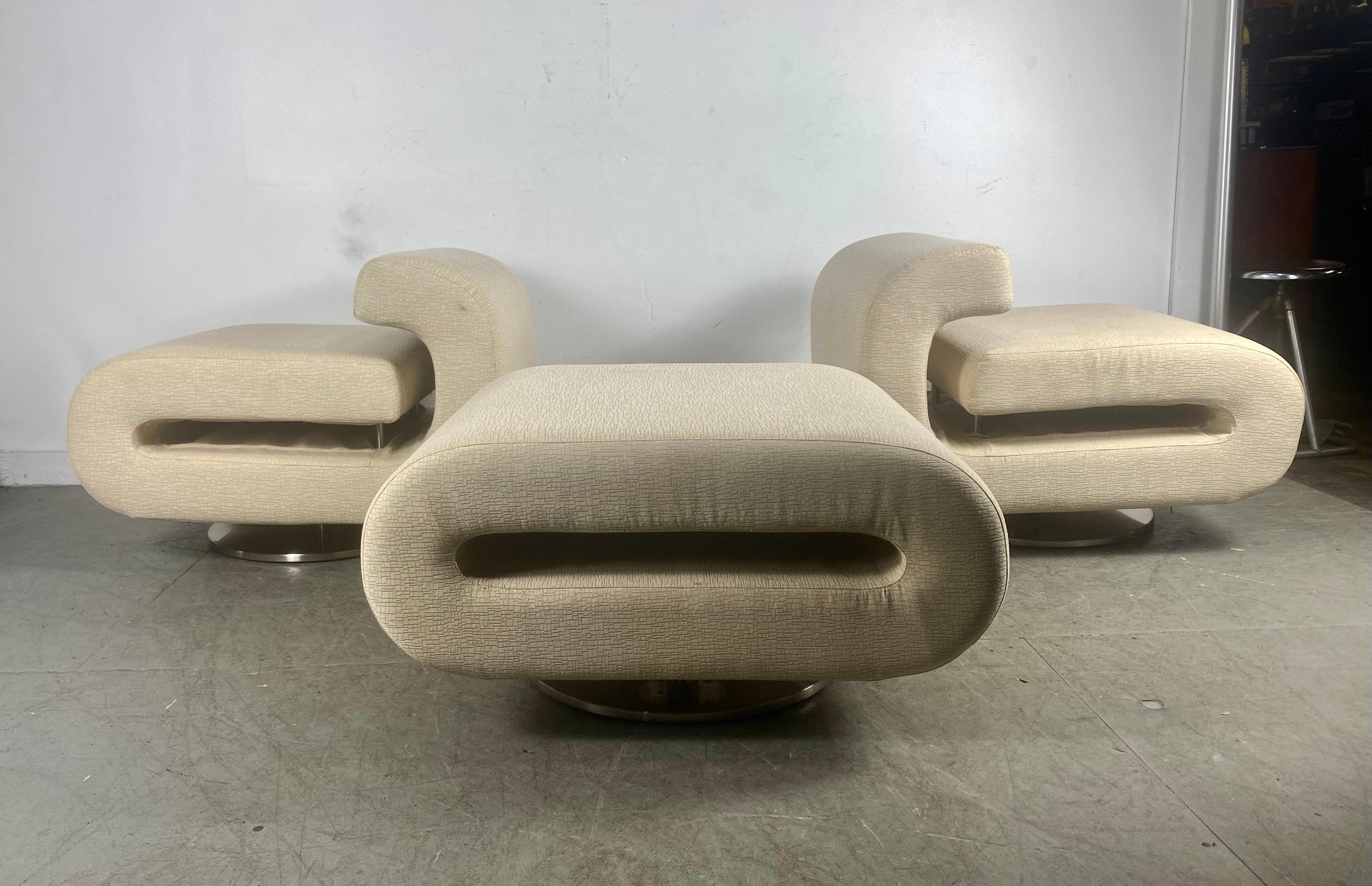 Fabric Contemporary Modernist 3-piece seating manner of Etienne Henri Martin