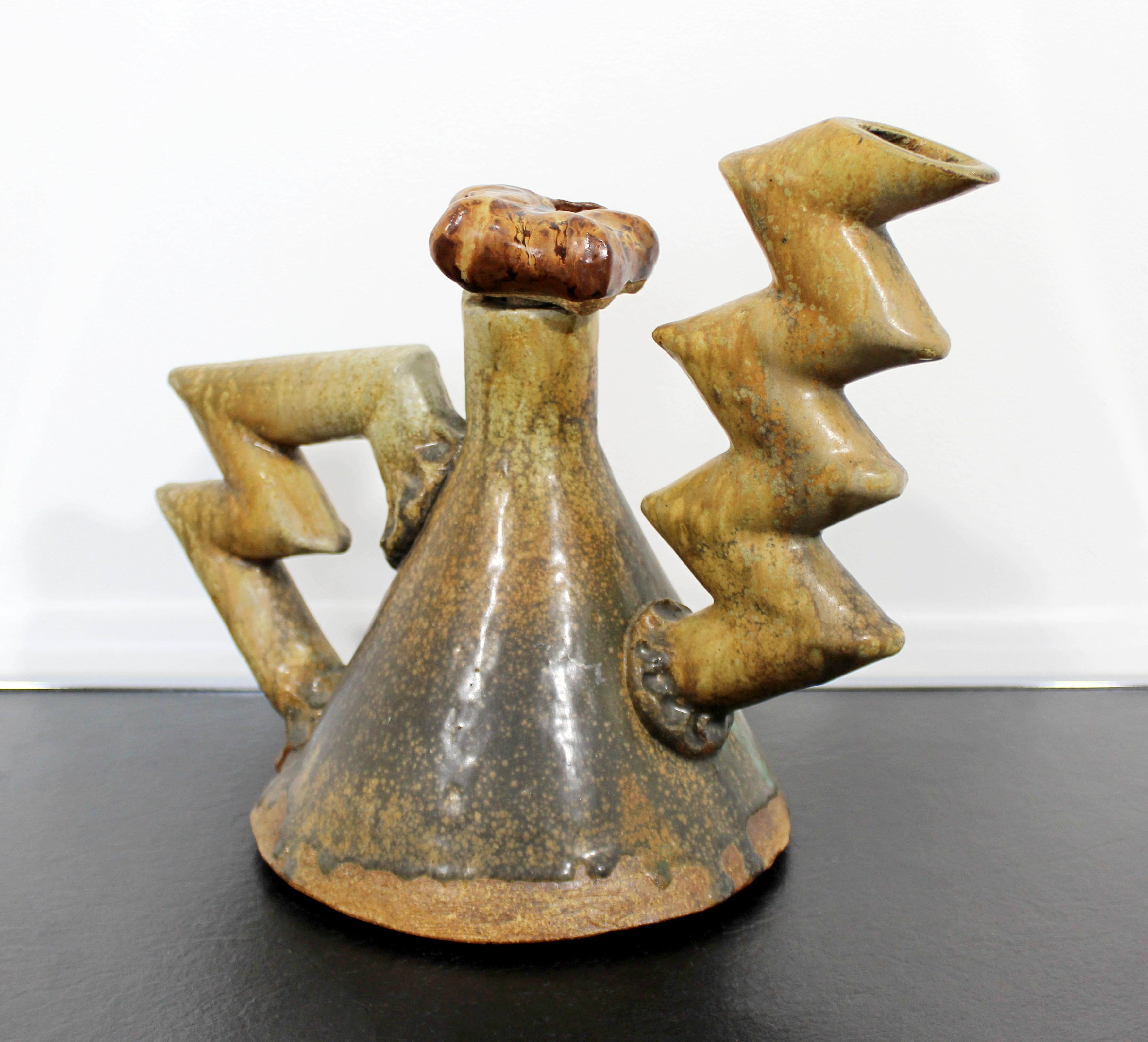 Contemporary Modernist Ceramic Teapot Sculpture Signed Eddie Kent Great Britain In Good Condition In Keego Harbor, MI
