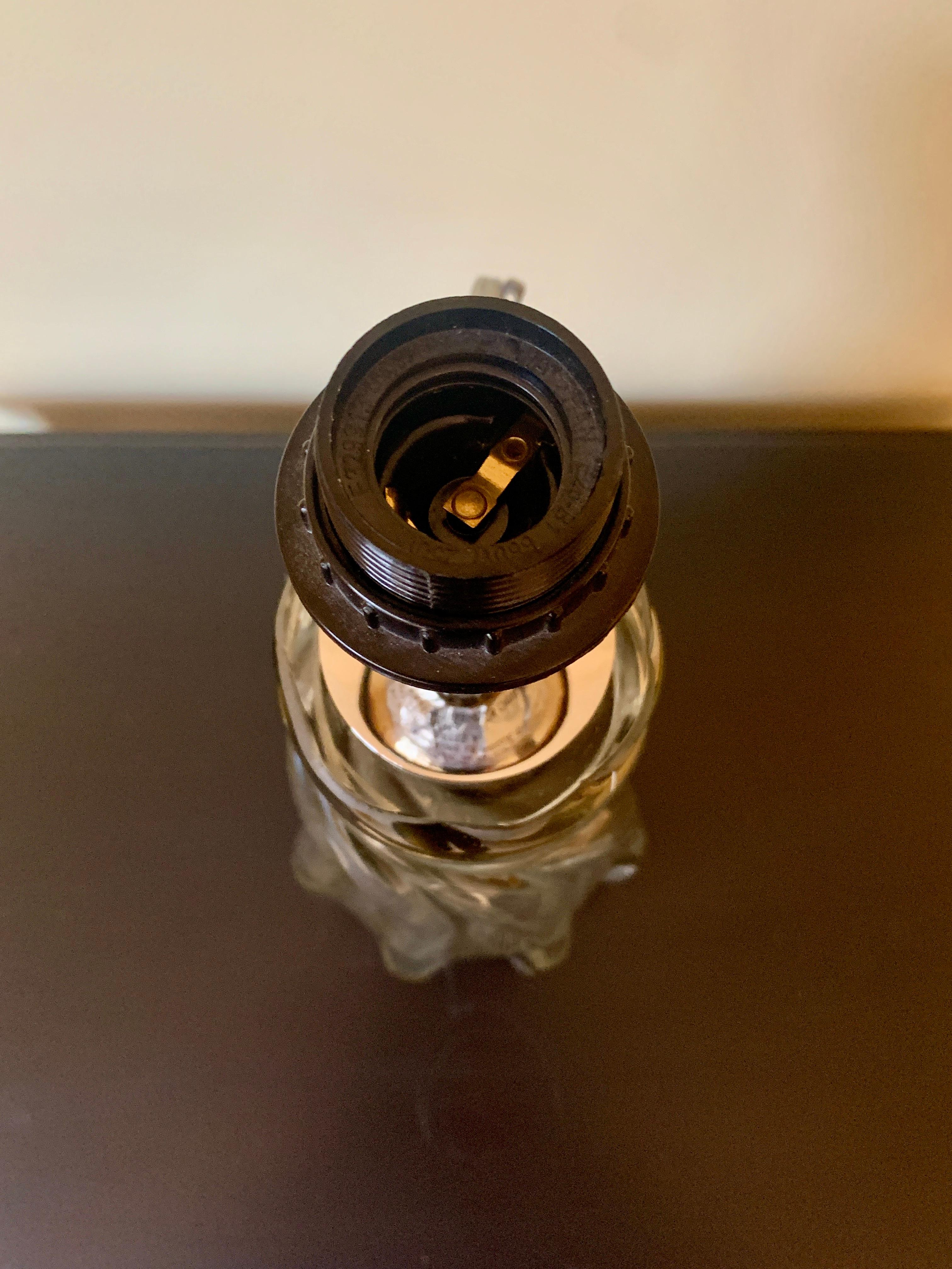 Lampe de table moderne contemporaine en verre clair en vente 4