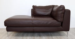 Contemporary Modernist Nicoletti Brown Leather Chaise Lounge Sofa, Italy