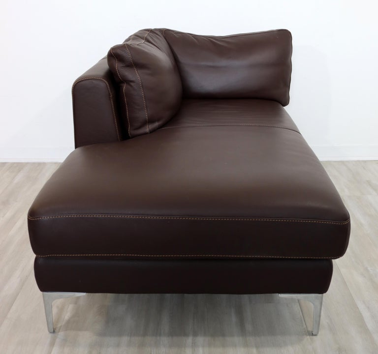 Contemporary Modernist Nicoletti Brown Leather Chaise Lounge Sofa