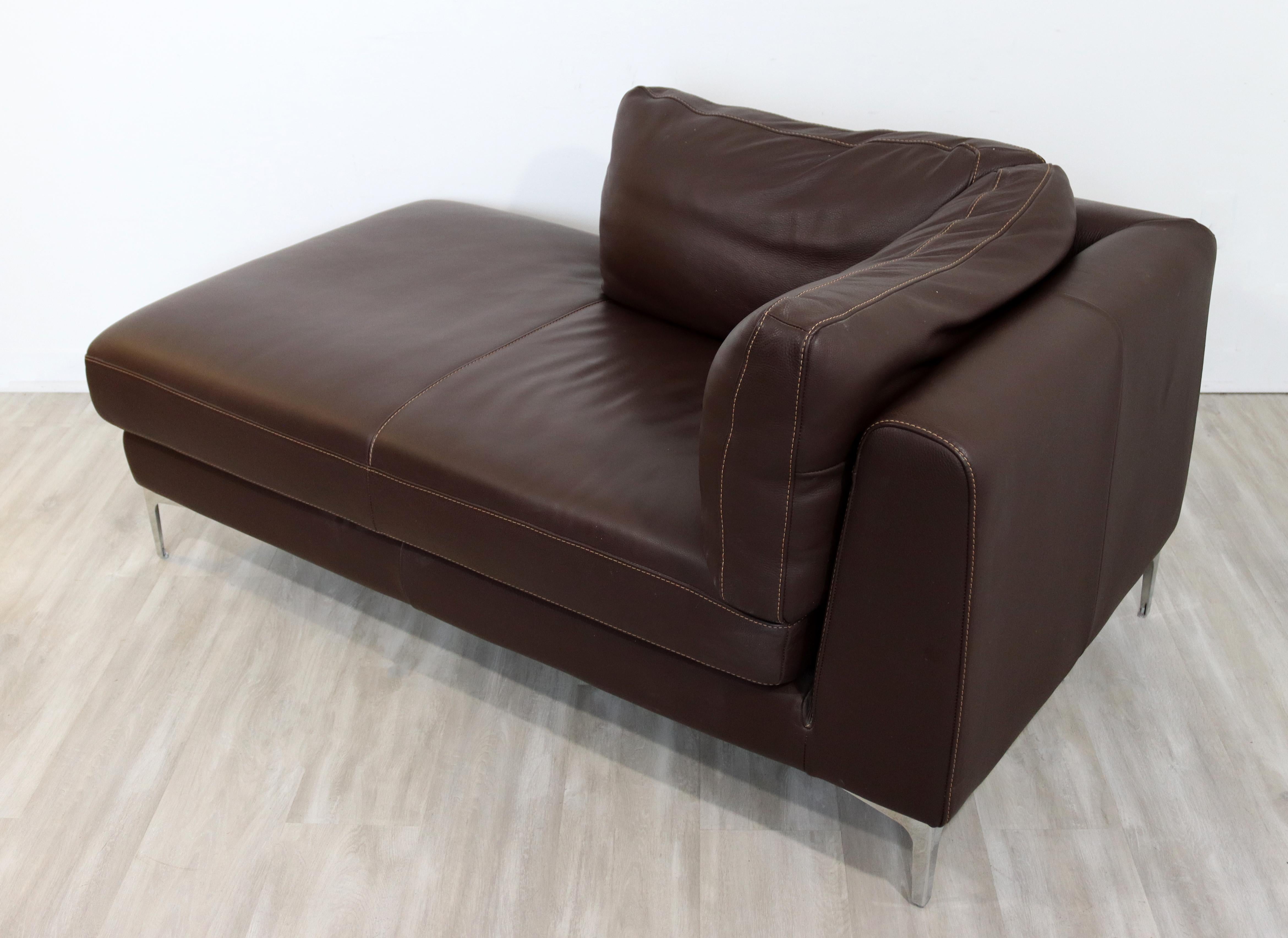 Contemporary Modernist Nicoletti Brown Leather Chaise Lounge Sofa, Italy 1